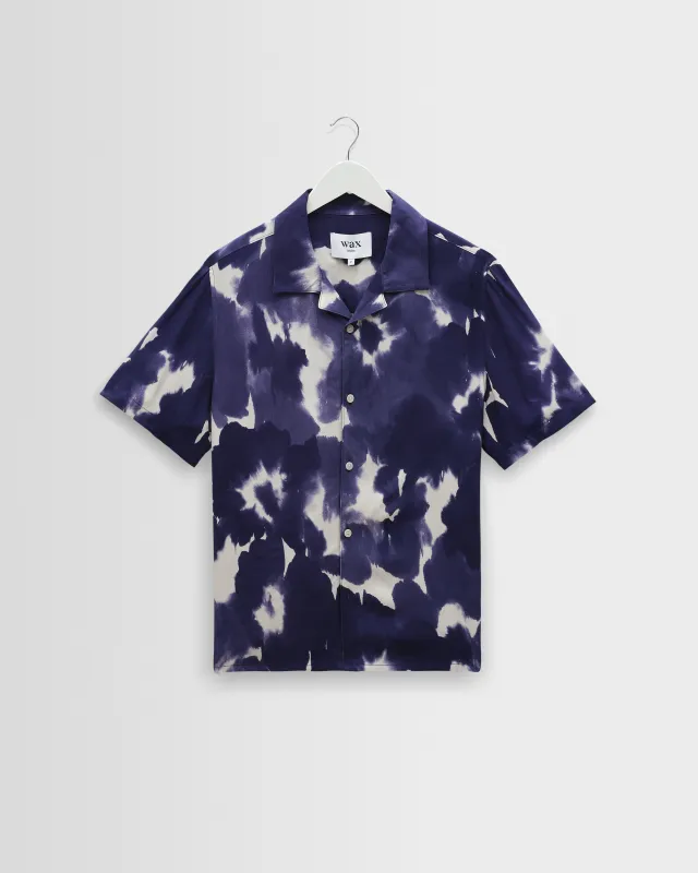Didcot - Blue And White Floral Viscose Short-Sleeve Shirt sold by Wax London