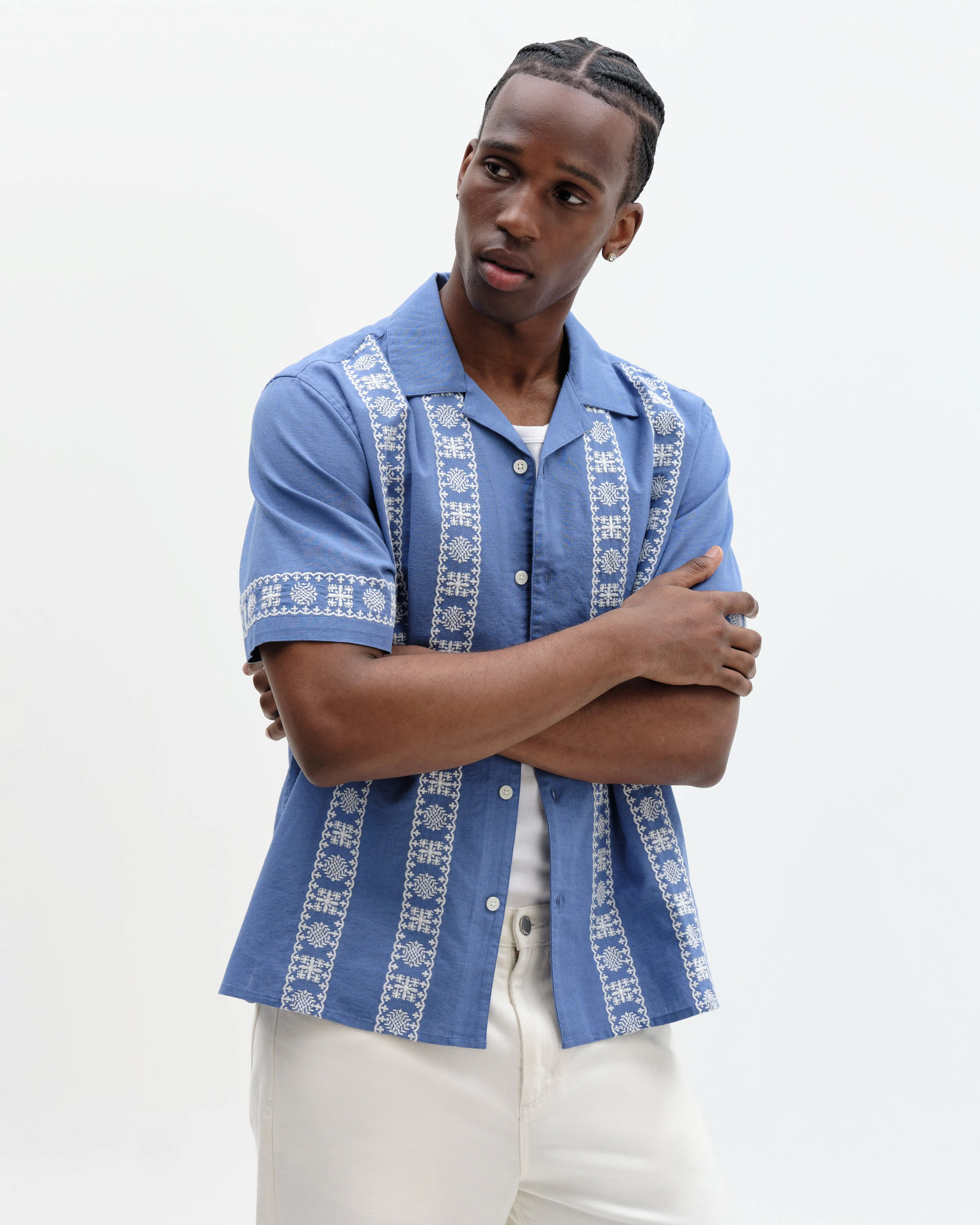 Didcot - Blue And Ecru Embroidered Short-Sleeve Shirt sold by Wax London product image thumbnail 2