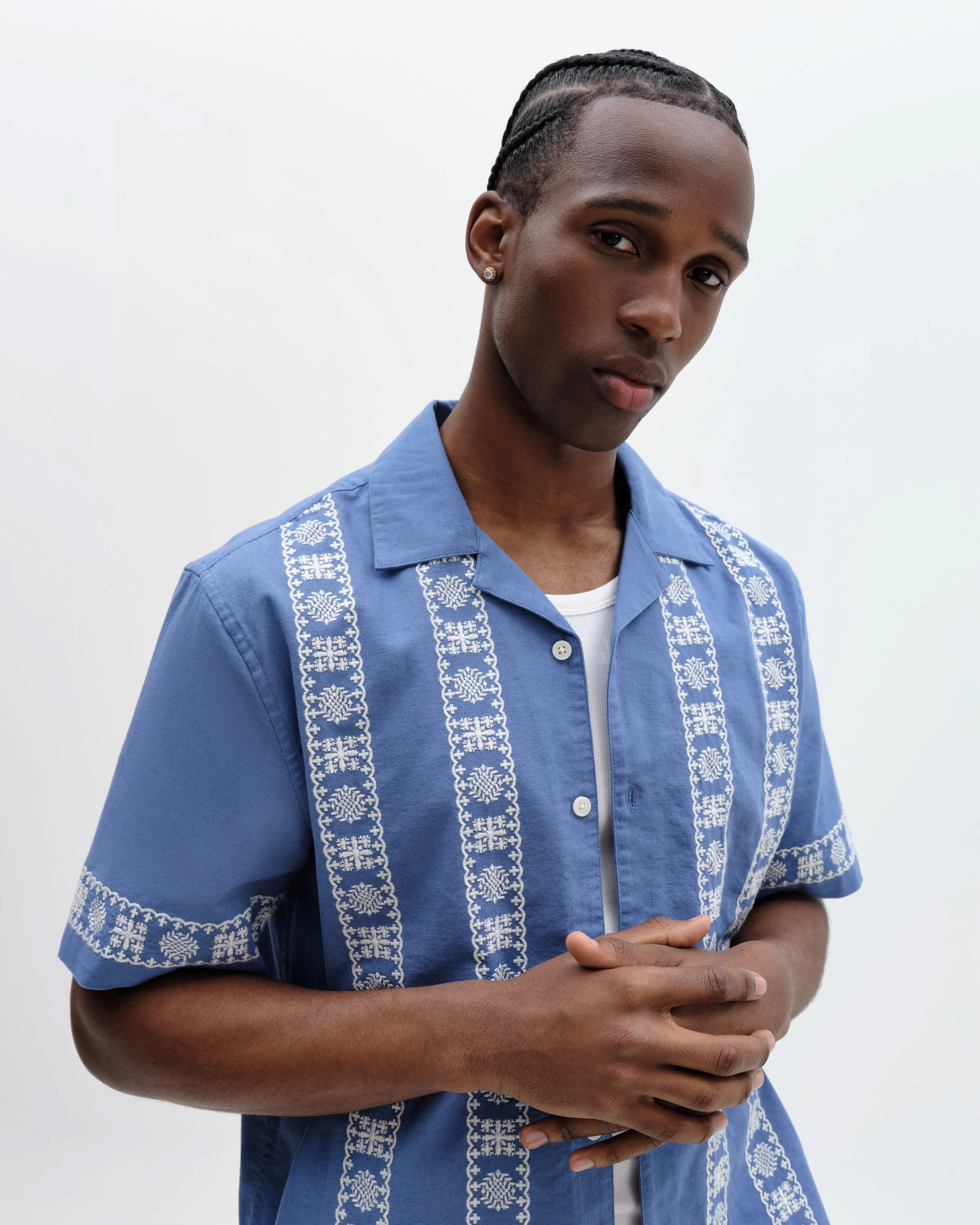 Didcot - Blue And Ecru Embroidered Short-Sleeve Shirt sold by Wax London product image thumbnail 3