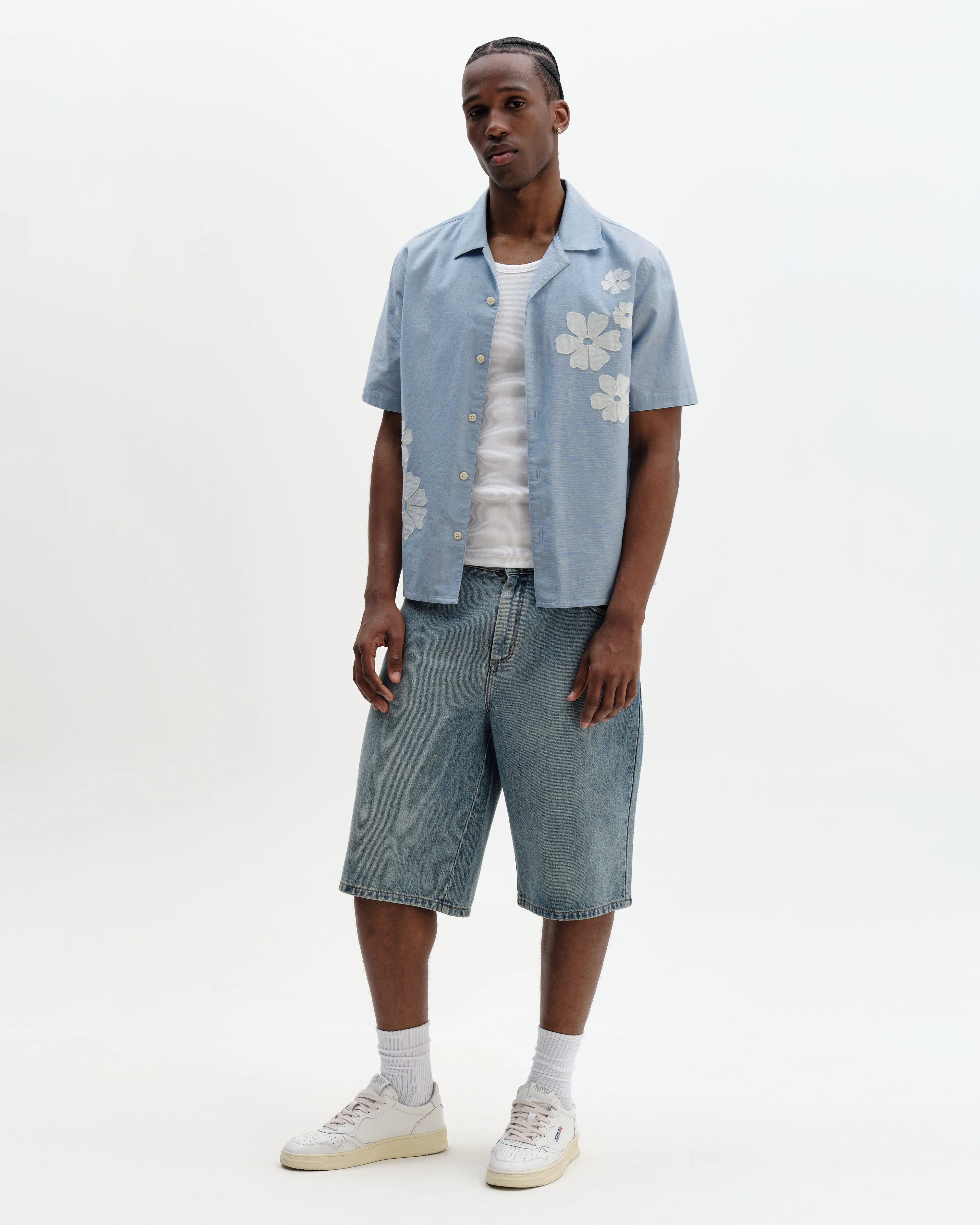 Didcot - Blue And Ecru Floral Applique Short-Sleeve Shirt sold by Wax London product image thumbnail 4