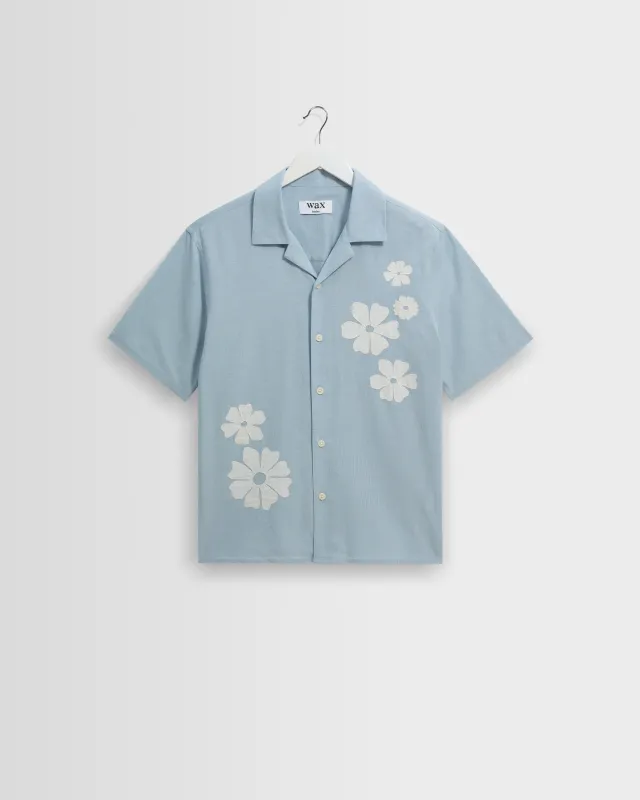 Didcot - Blue And Ecru Floral Applique Short-Sleeve Shirt made by Wax London
