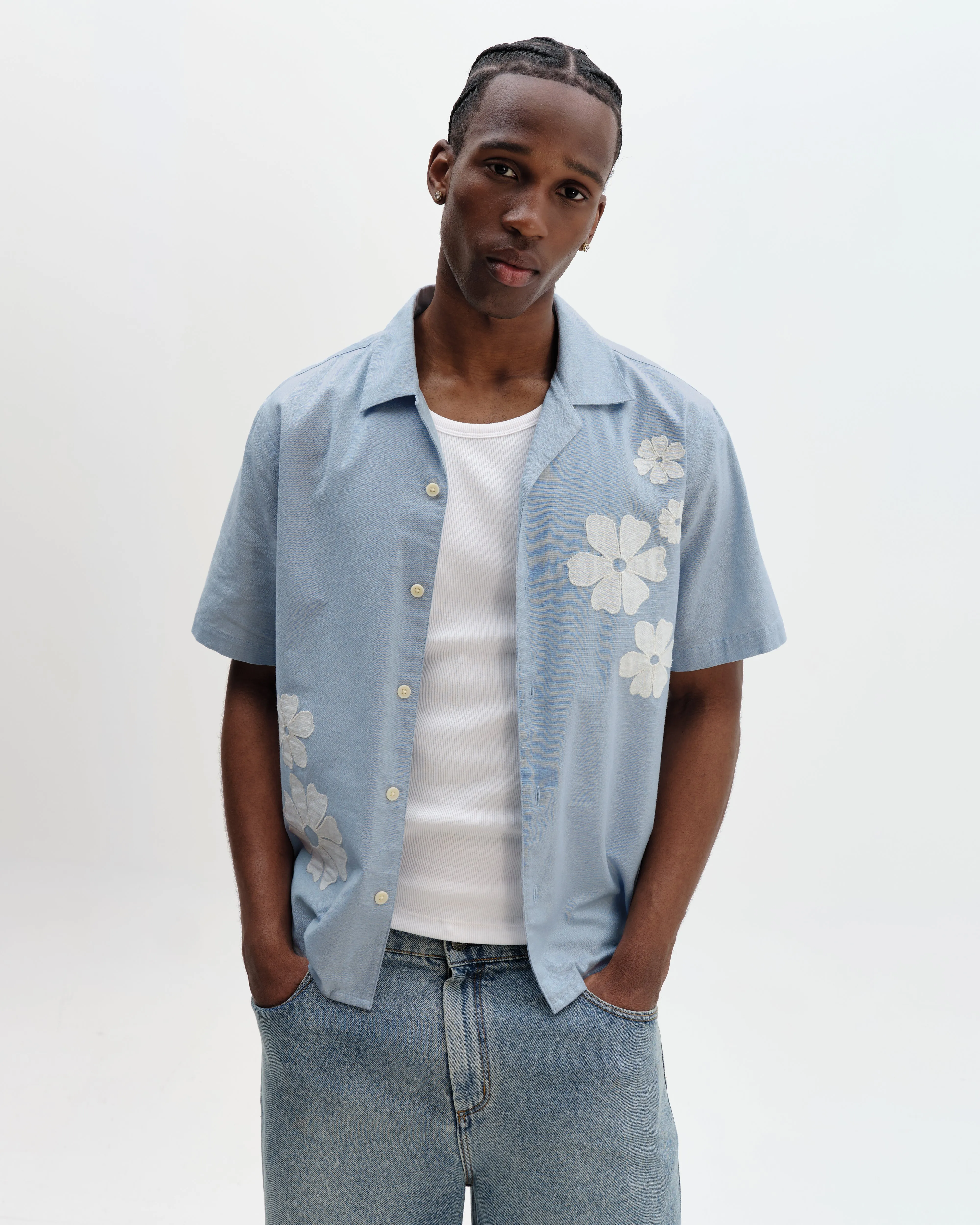 Didcot - Blue And Ecru Floral Applique Short-Sleeve Shirt sold by Wax London product image thumbnail 2