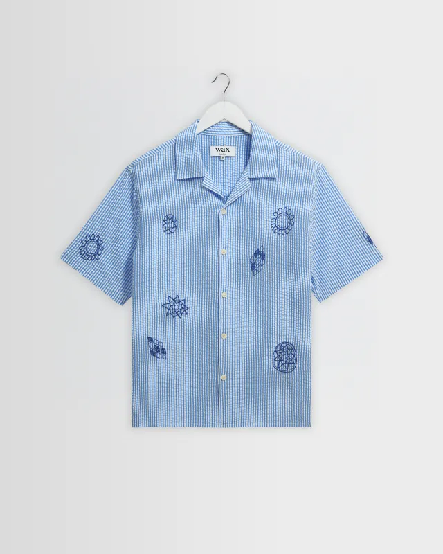 Didcot - Blue And Ecru Doodle Seersucker Short-Sleeve Shirt made by Wax London