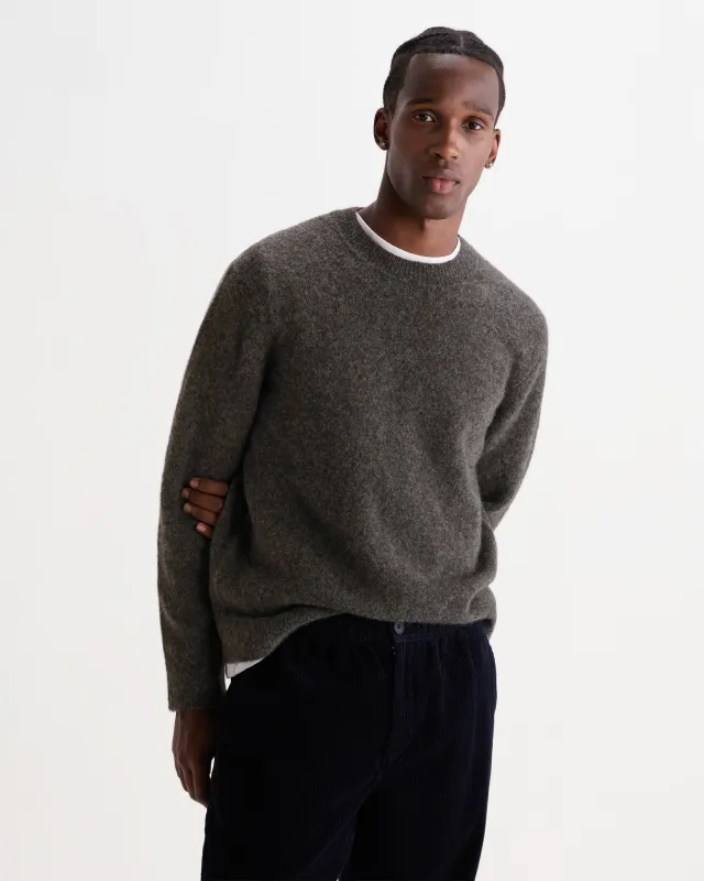 WILDE CREW FLUFFY WOOL BLEND CHARCOAL made by Wax London