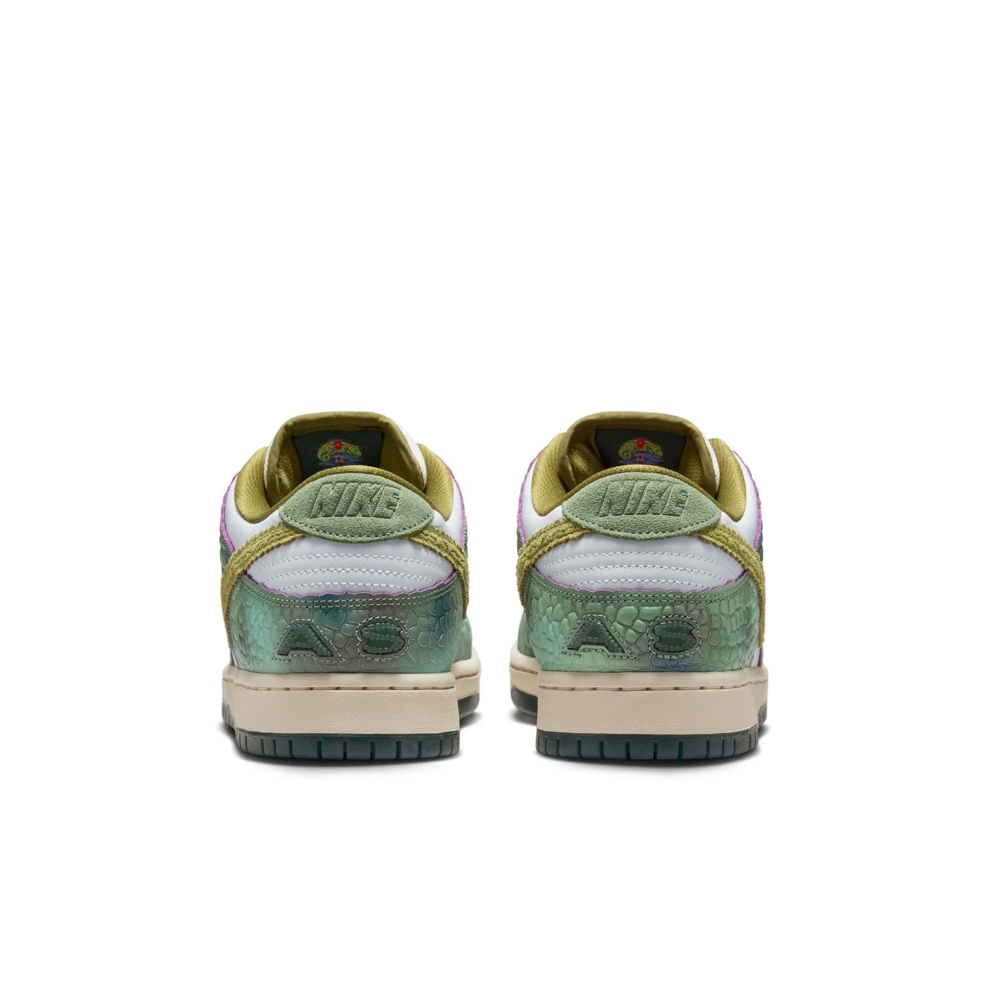Nike SB Dunk Low Pro sold by Dime product image thumbnail 5