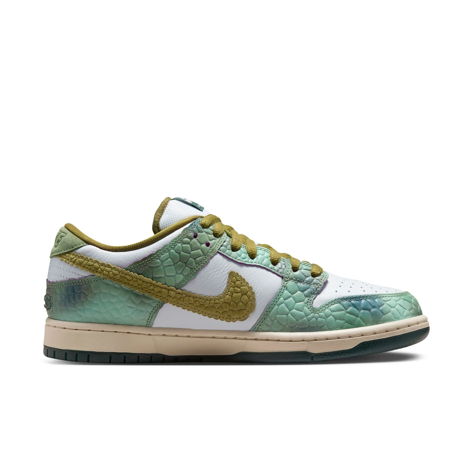 Nike SB Dunk Low Pro sold by Dime product image thumbnail 2