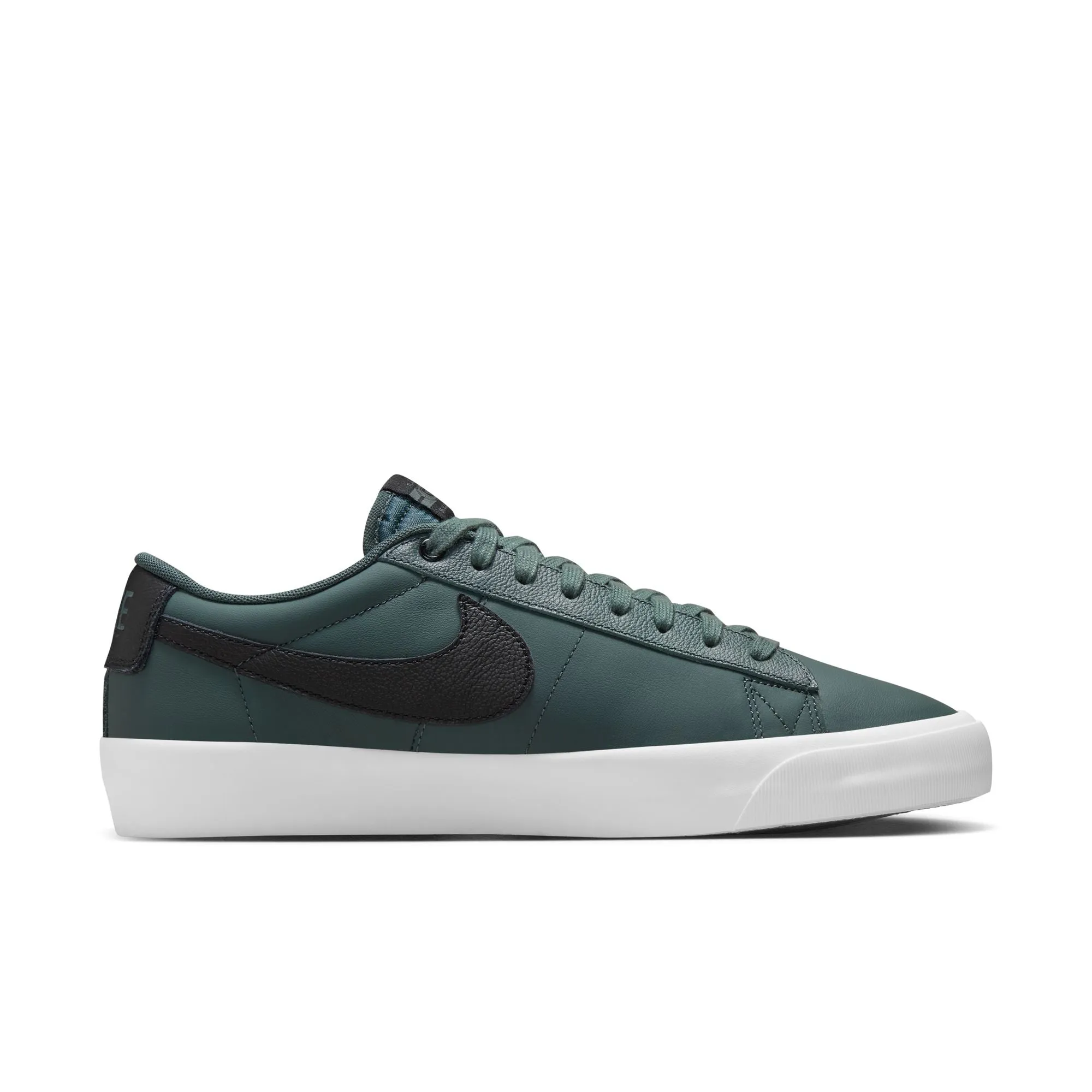 Nike SB Zoom Blazer Low Pro GT sold by Dime product image thumbnail 2