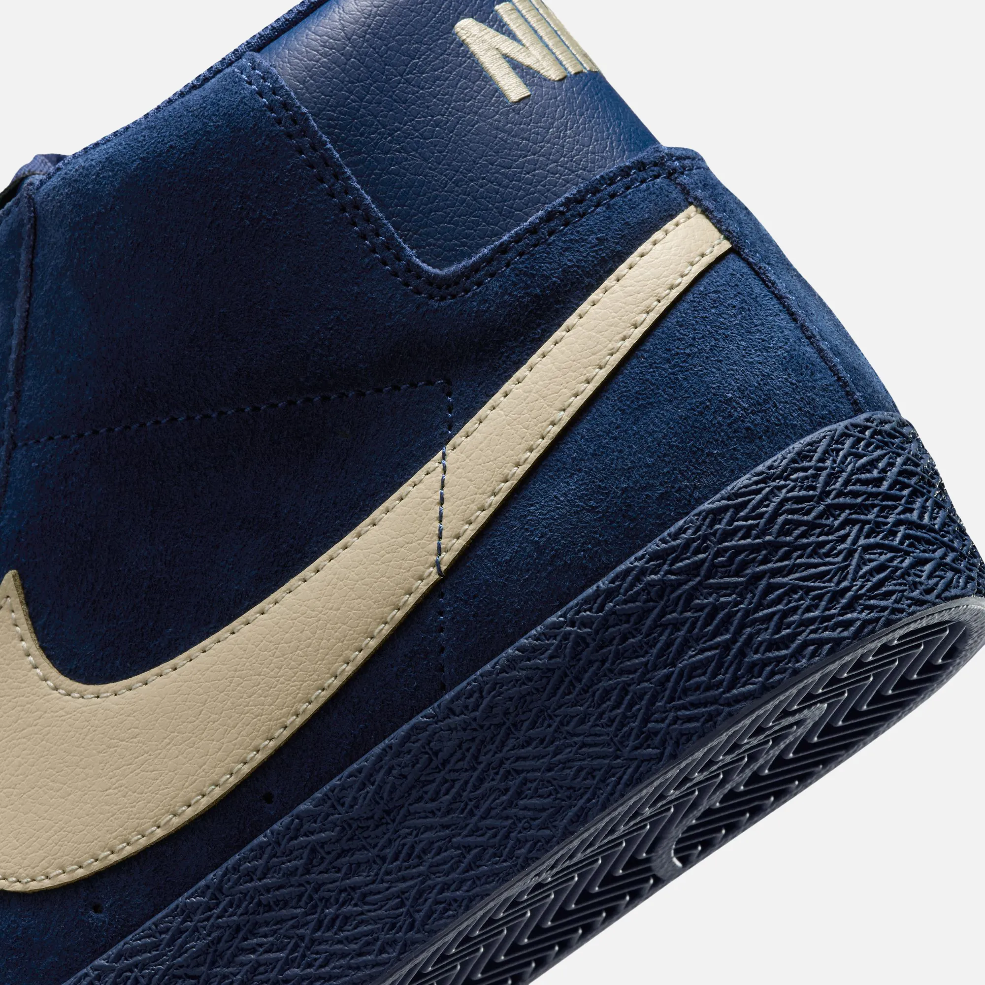 Nike SB Zoom Blazer Mid sold by Dime product image thumbnail 5