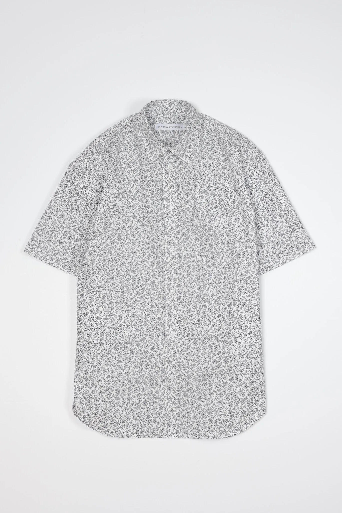 NS1191-71 Japanese Daffodil Print in White and Blue sold by National Standards