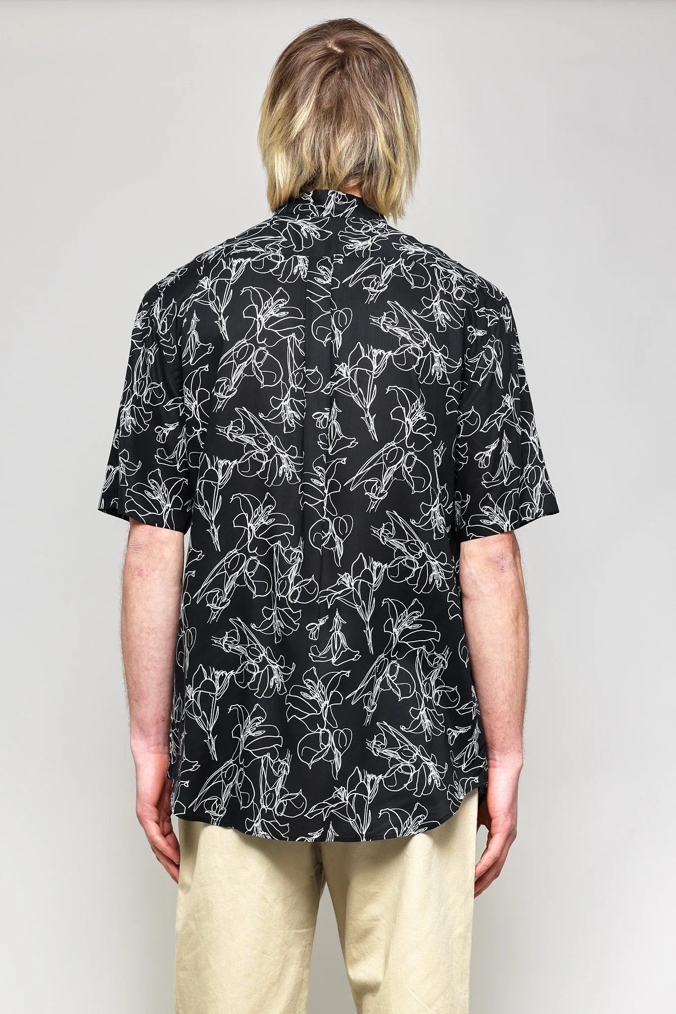 NS1191-64 Japanese Hand Drawn Floral Print in Black sold by National Standards product image thumbnail 3