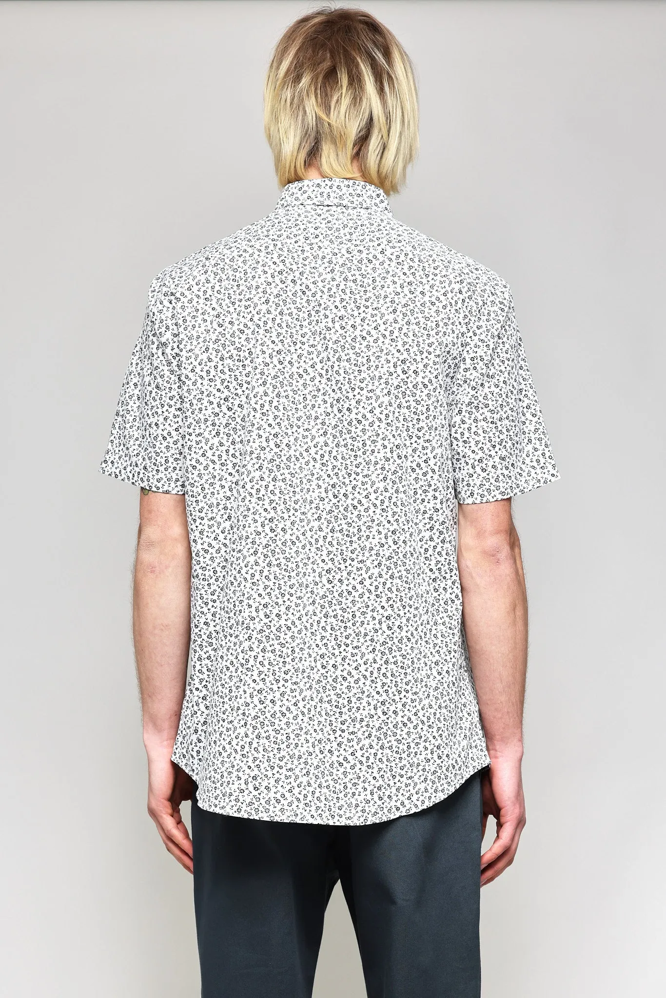 NS1146-91 Japanese Peony Print in White and Black sold by National Standards product image thumbnail 3