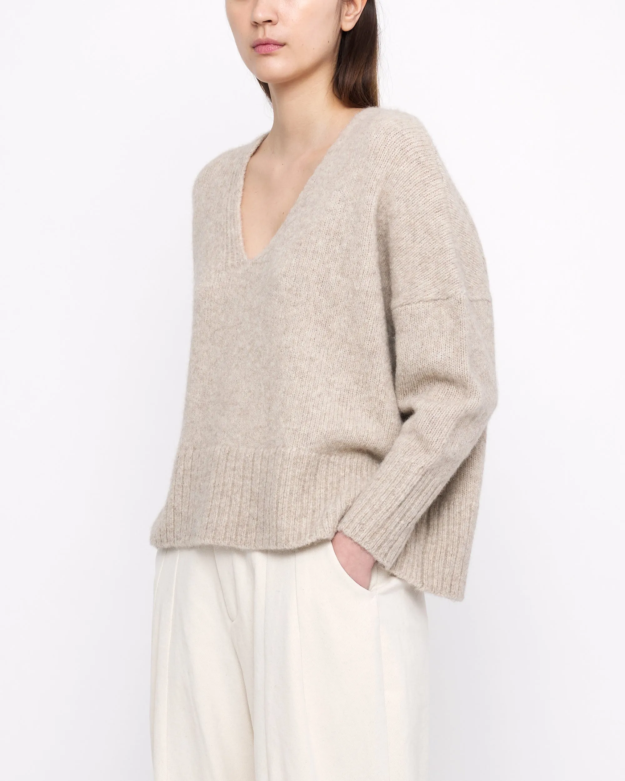 Chunky V-Neck - FW24 - Light Taupe sold by 7115 by Szeki product image thumbnail 4