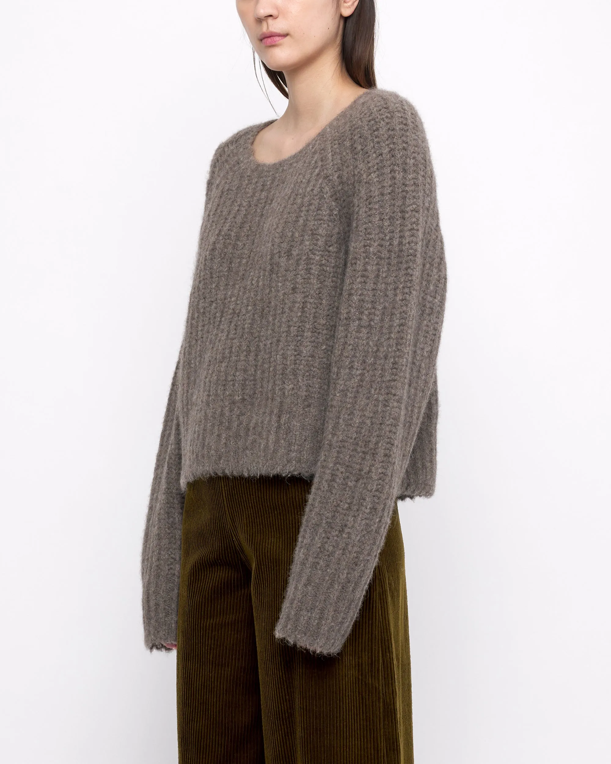 Chunky Cropped Sweater - FW24 - Umber sold by 7115 by Szeki product image thumbnail 4