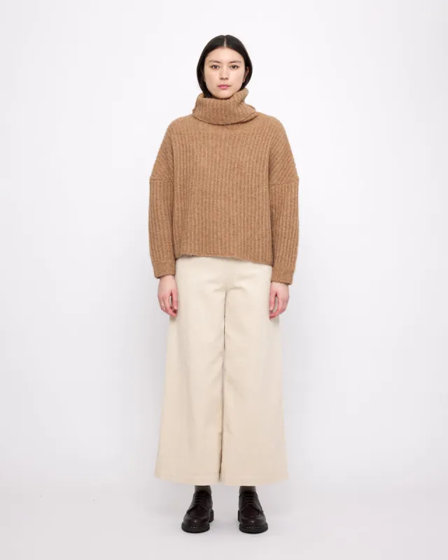 Chunky Turtleneck - FW24 - Camel sold by 7115 by Szeki