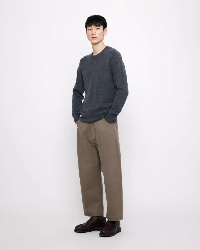 Signature Curved Shoulder - Gray sold by 7115 by Szeki