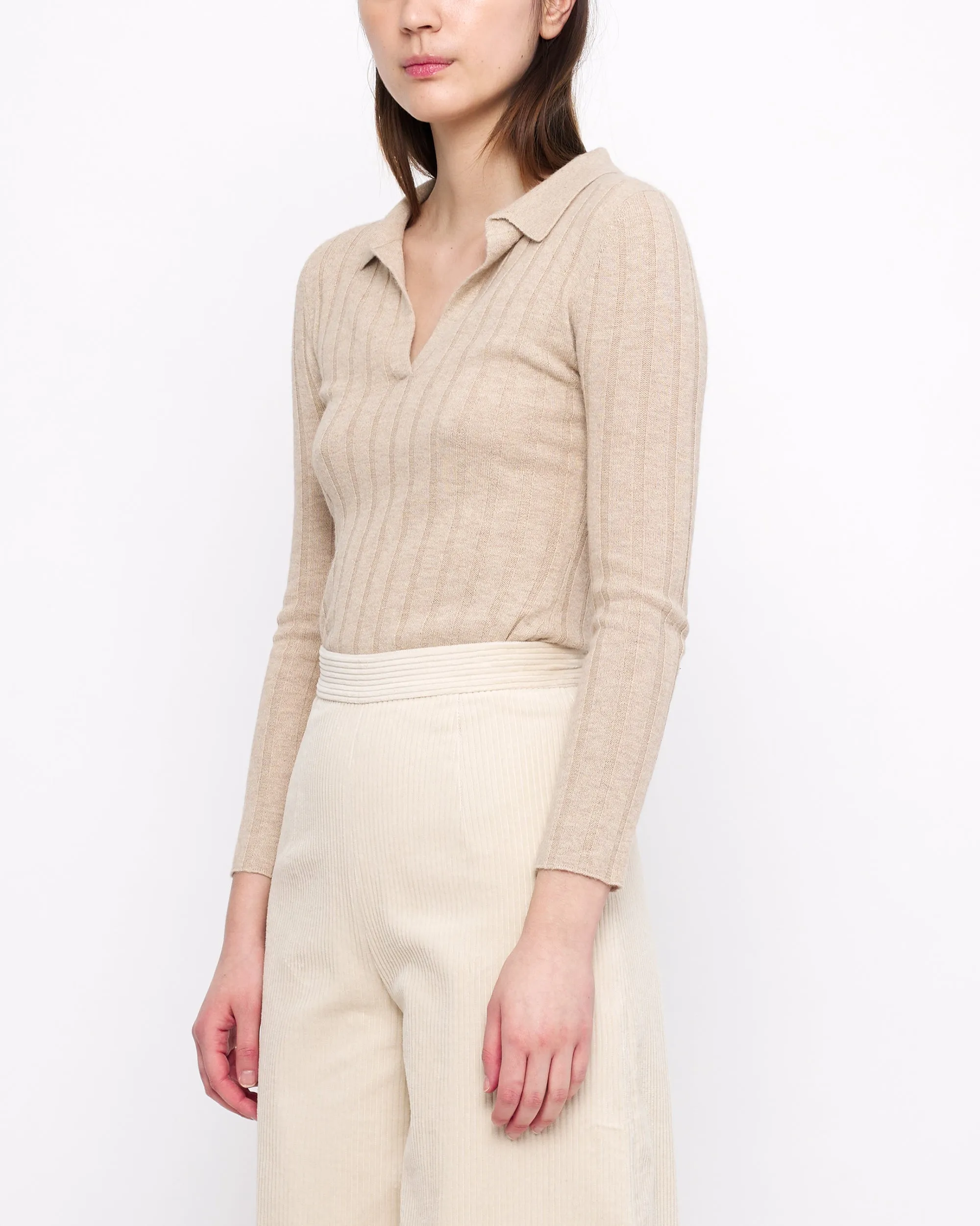 Yak V-Neck Long Sleeves - FW24 - Desert Sand sold by 7115 by Szeki product image thumbnail 3
