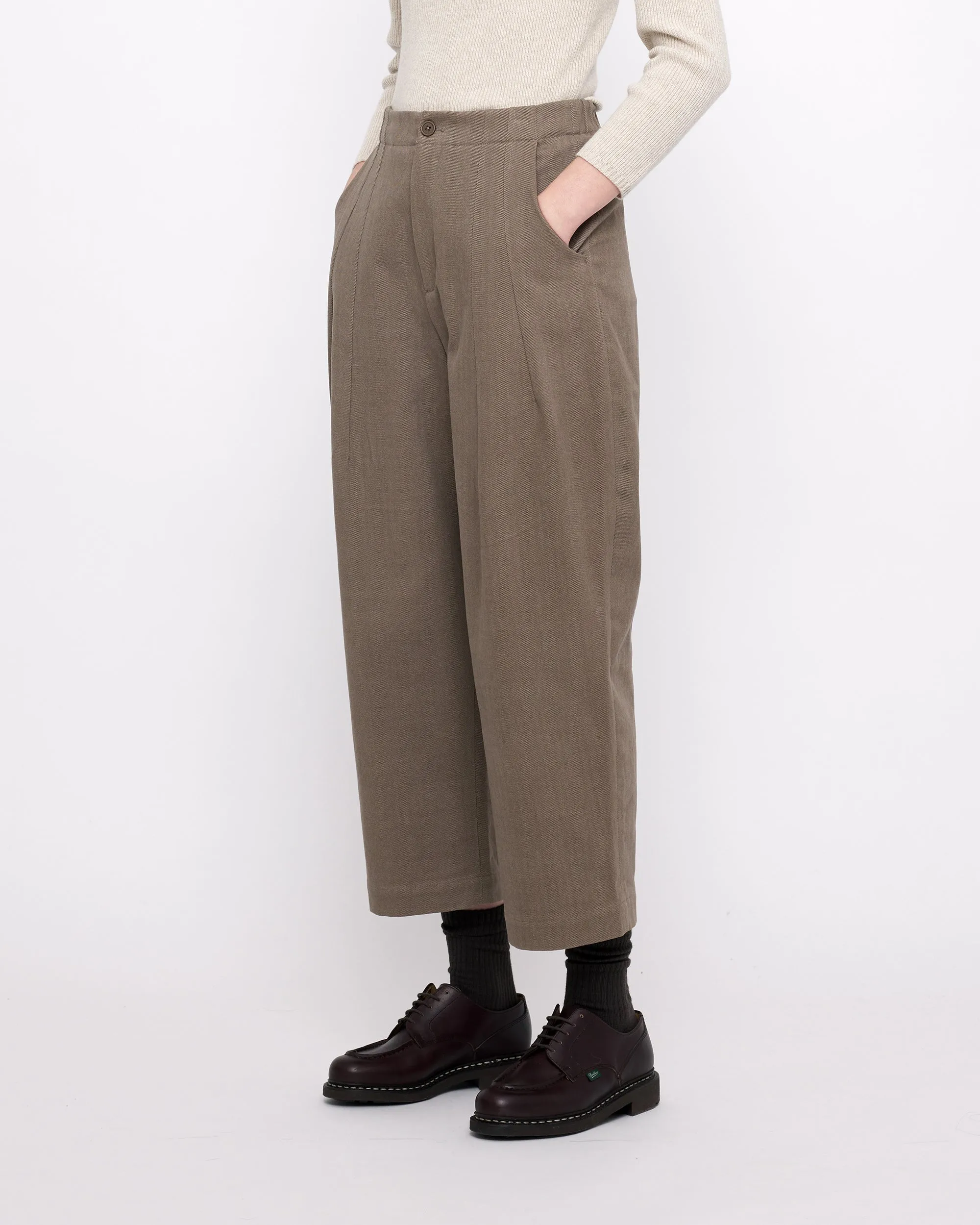 Signature Pleated Trouser - Heavy Canvas Edition - Umber sold by 7115 by Szeki product image thumbnail 3