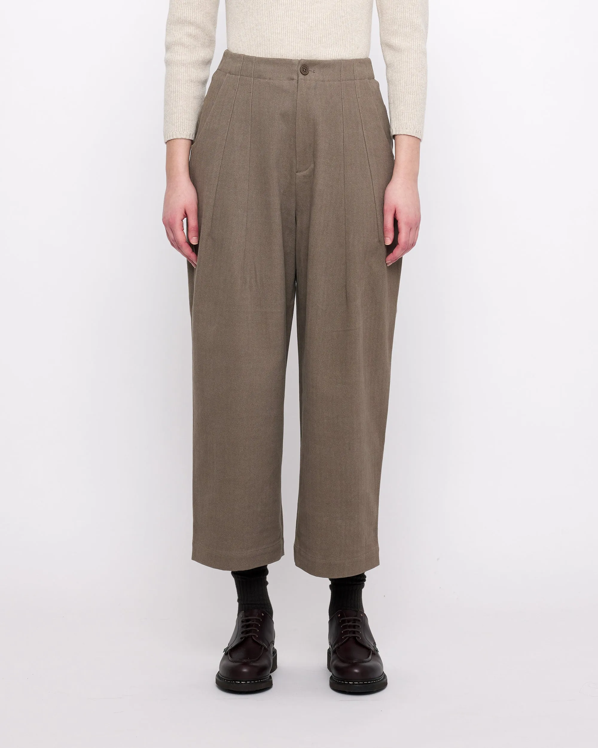 Signature Pleated Trouser - Heavy Canvas Edition - Umber sold by 7115 by Szeki product image thumbnail 2