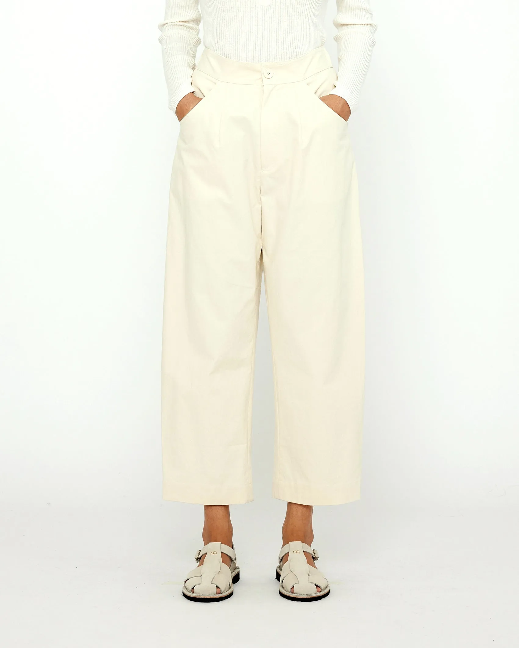 Signature Curve-Legged Trouser - Cotton Edition - Off-White sold by 7115 by Szeki product image thumbnail 2