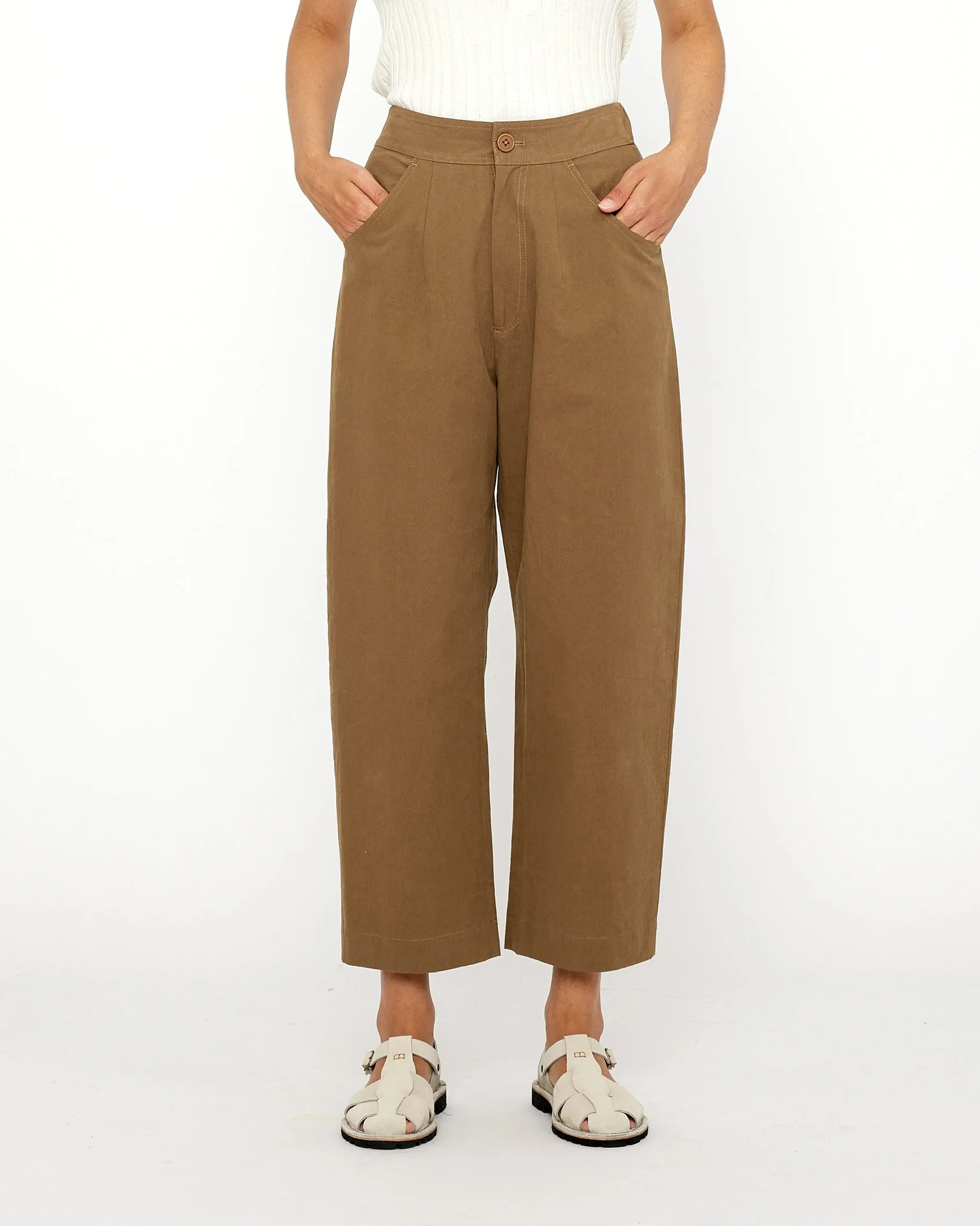 Signature Curve-Legged Trouser - Cotton Edition - Brown sold by 7115 by Szeki product image thumbnail 4