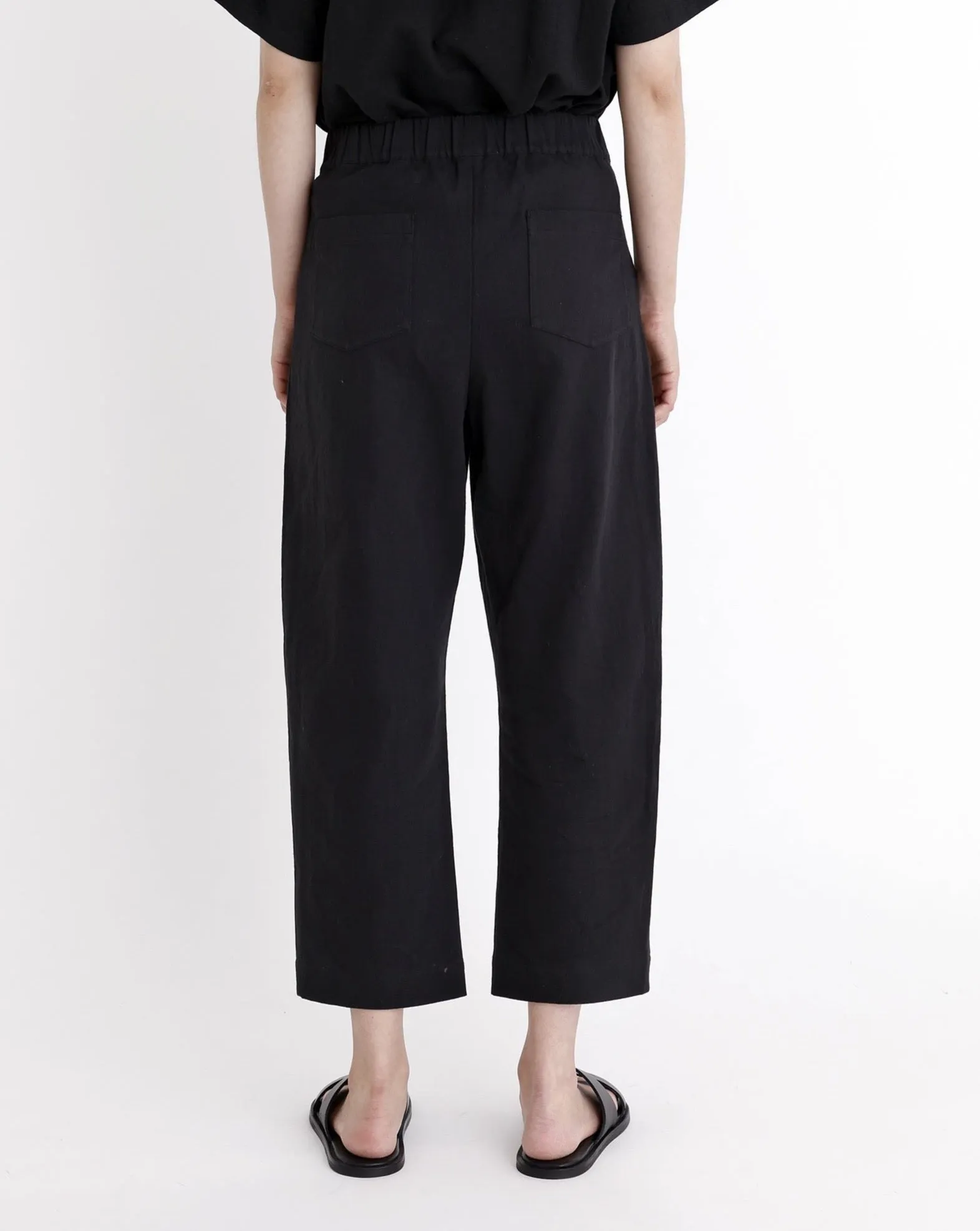 Signature Curve Legged Trouser - Black sold by 7115 by Szeki product image thumbnail 2