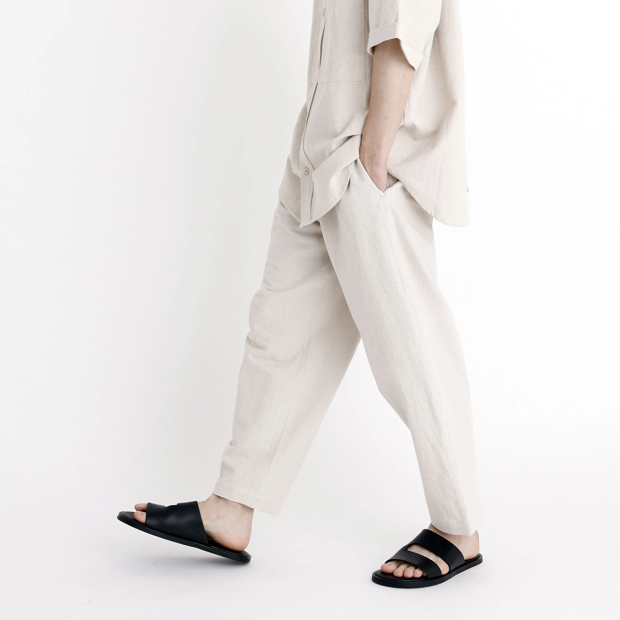 Signature Elastic Pull-Up Trouser - Canvas Edition - Oatmeal sold by 7115 by Szeki product image thumbnail 5