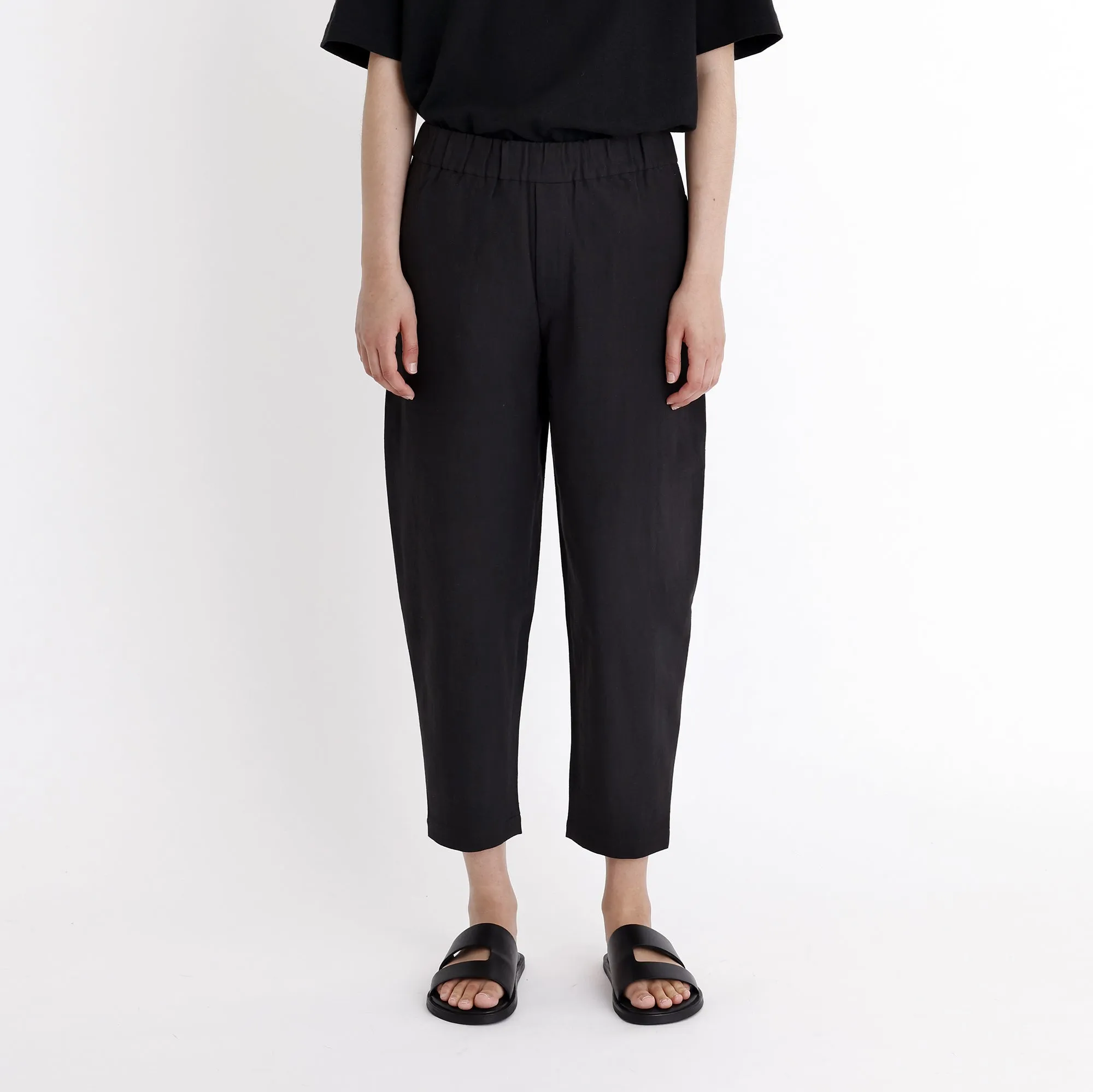 Signature Elastic Pull-Up Trouser - Canvas Edition - Black sold by 7115 by Szeki product image thumbnail 5