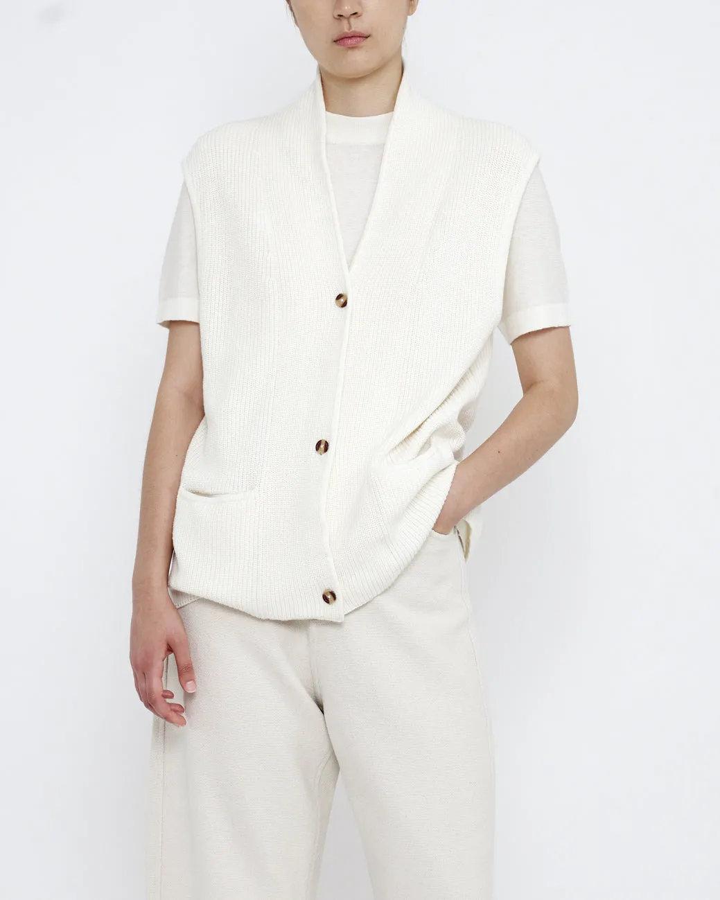 Vest Cardigan - SS25 - White sold by 7115 by Szeki product image thumbnail 2