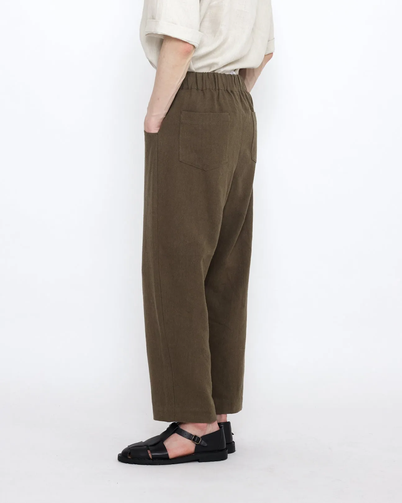 Signature Curve Legged Trouser - Spring Edition - Olive sold by 7115 by Szeki product image thumbnail 2