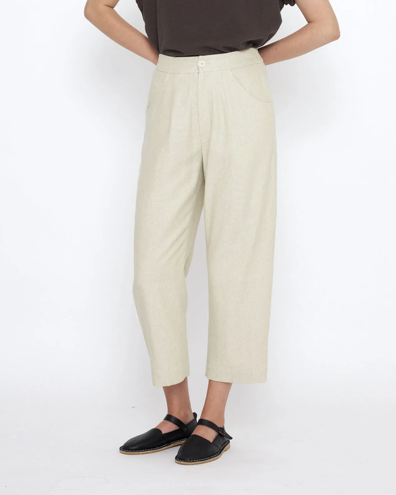 Signature Curve Legged Trouser - Spring Edition - Cream sold by 7115 by Szeki product image thumbnail 2