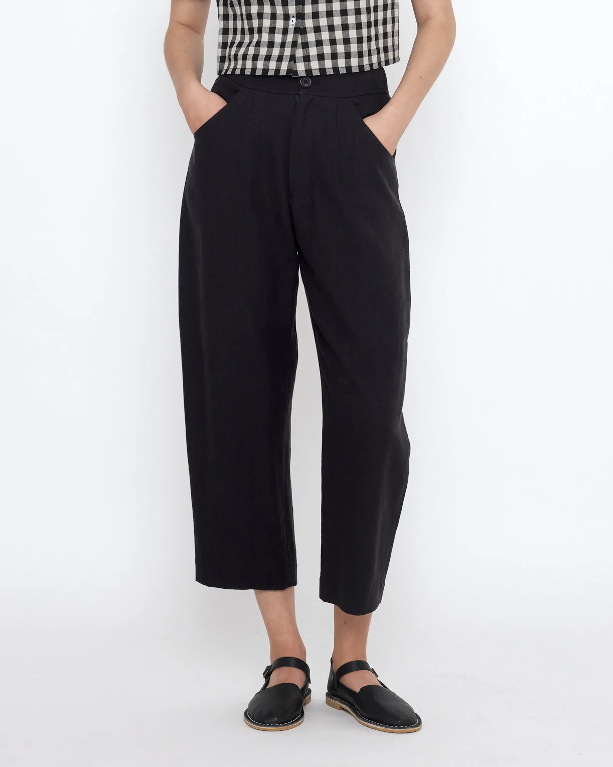 Signature Curve Legged Trouser - Spring Edition - Black sold by 7115 by Szeki product image thumbnail 3