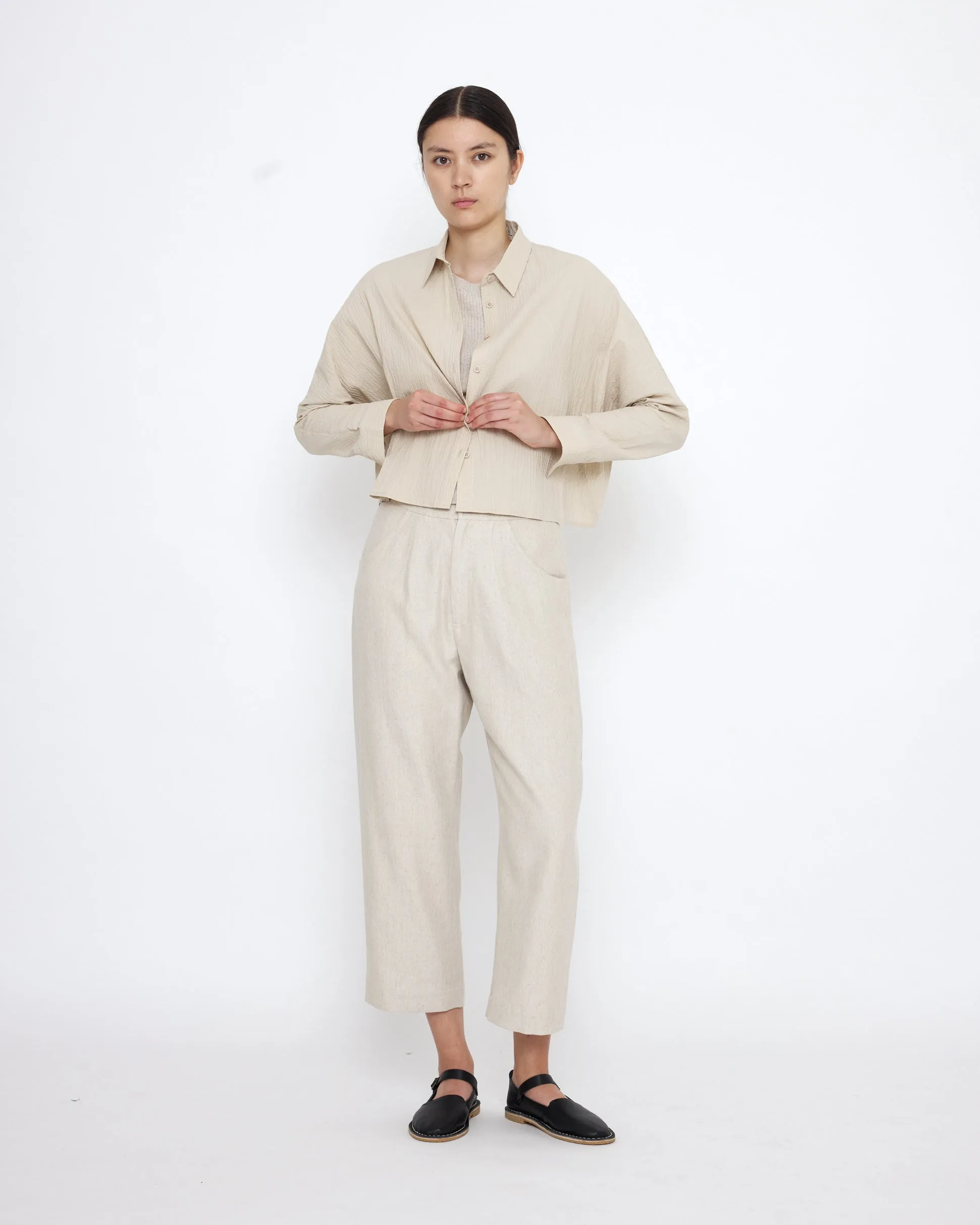 Signature 3/4 Cropped Shirt Jacket - Textured Edition - Textured Beige sold by 7115 by Szeki product image thumbnail 4