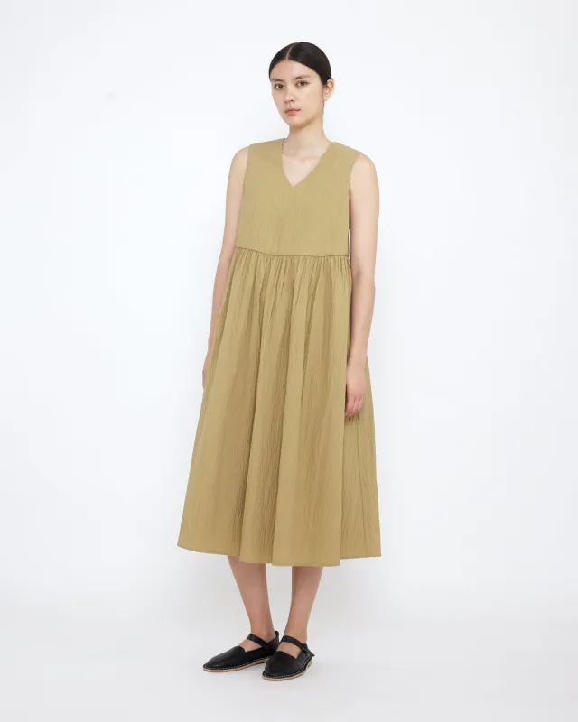 V-Neck Playdress - SS25 - Textured Dijon made by 7115 by Szeki