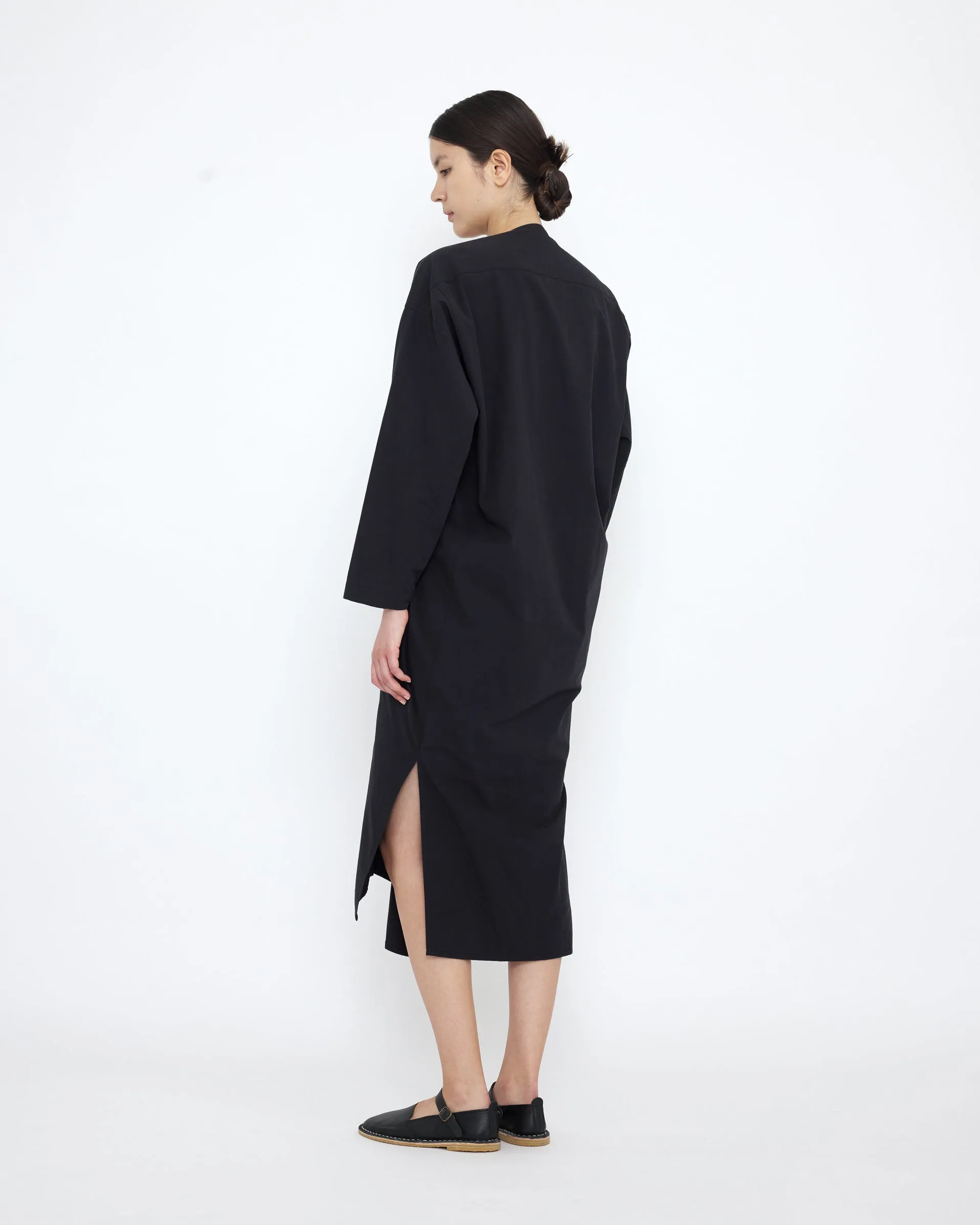 V-Neck Cocoon Midi Dress - SS25 - Black sold by 7115 by Szeki product image thumbnail 5
