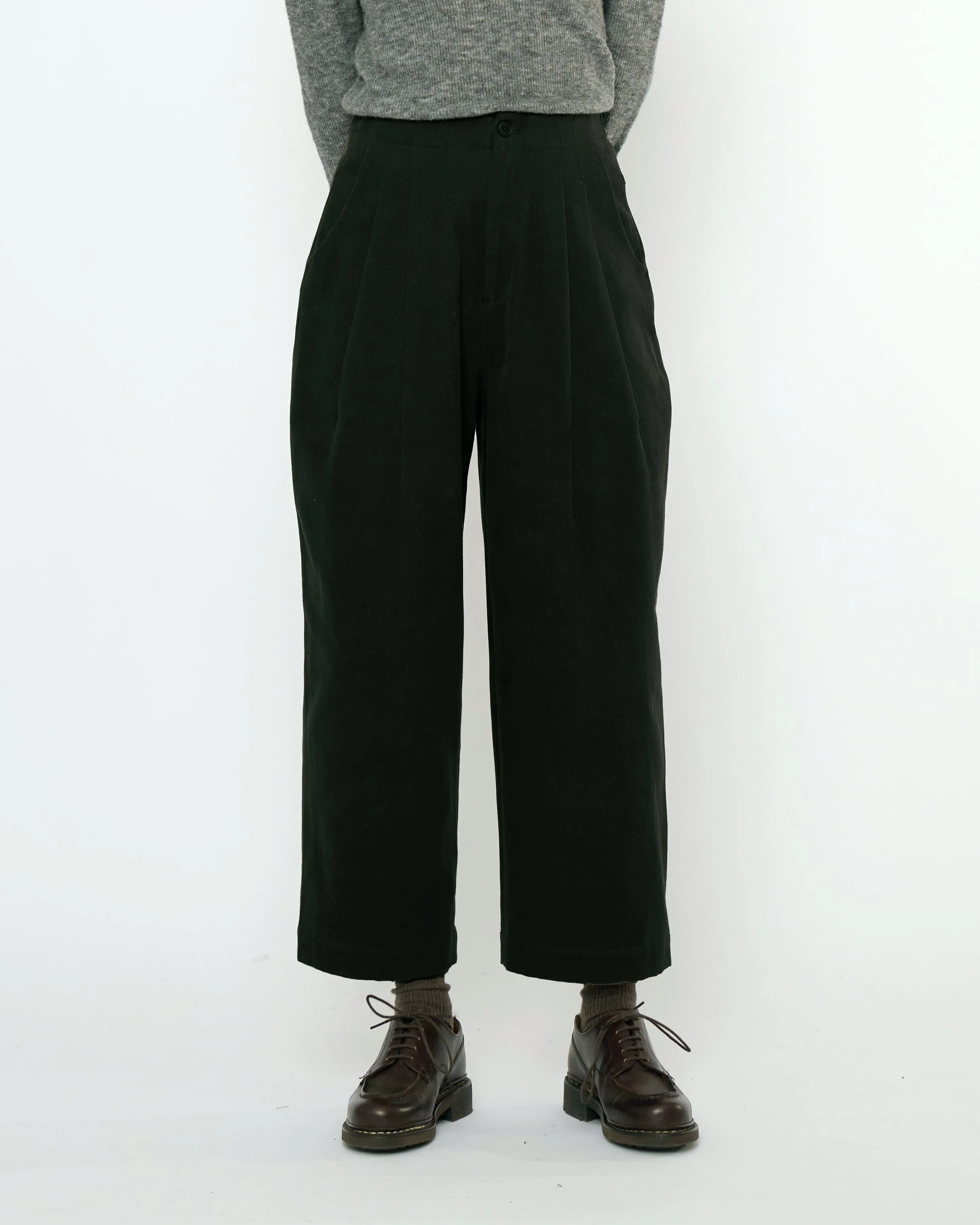 Signature Pleated Trouser - Fall Edition - Black sold by 7115 by Szeki product image thumbnail 2