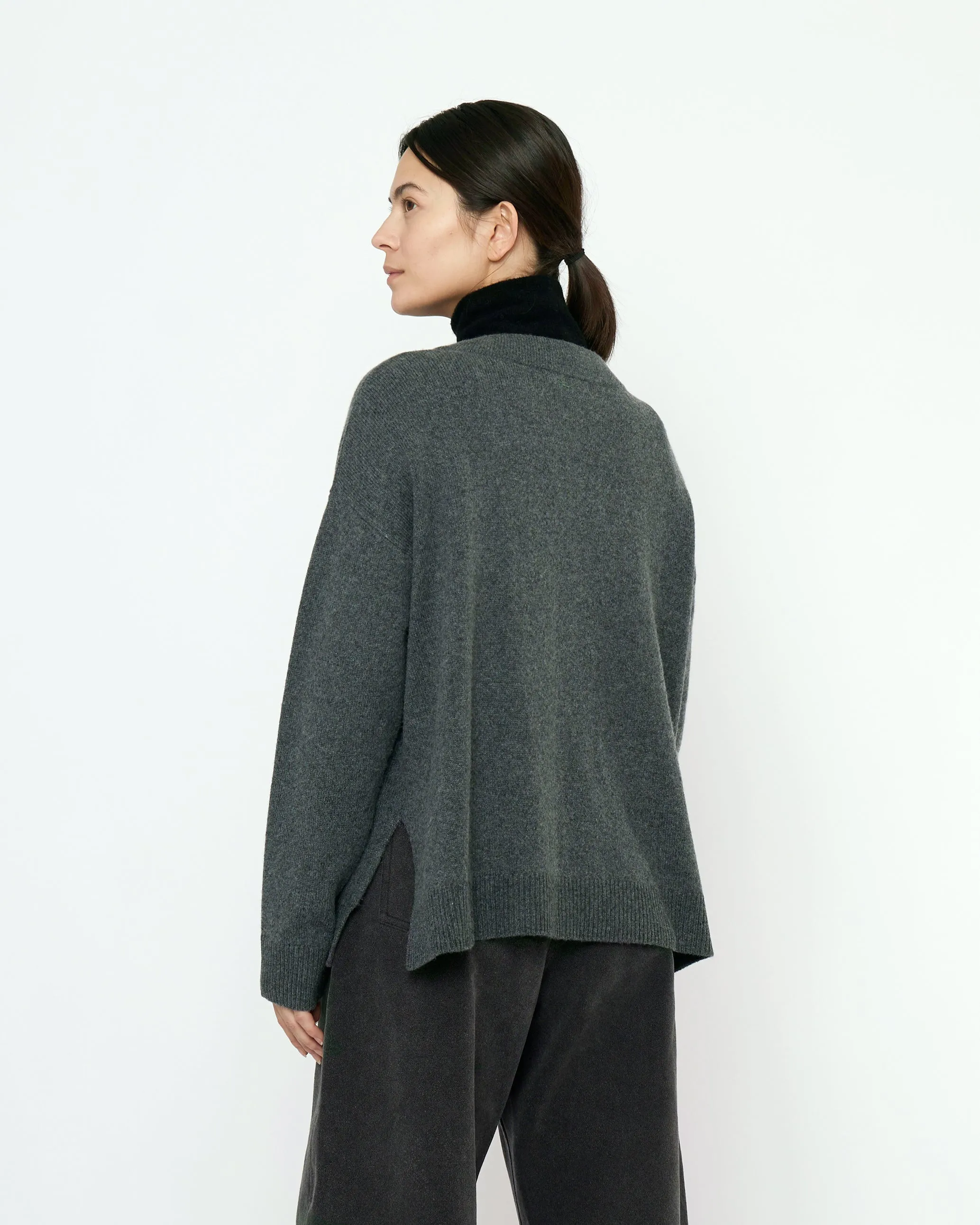 Relaxed Pocket Sweater - FW25 - Gray sold by 7115 by Szeki product image thumbnail 4