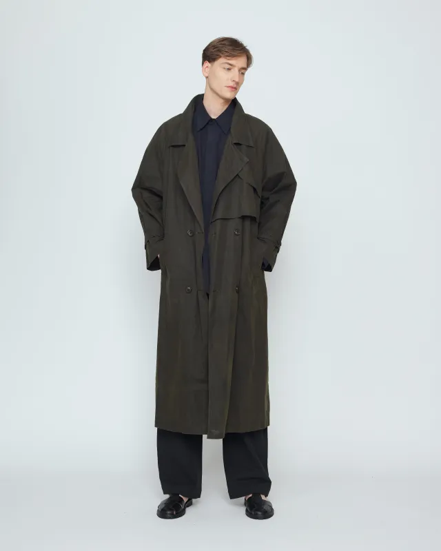 Long Rain Trench - Waxed Edition - SS26 - Deep Olive made by 7115 by Szeki