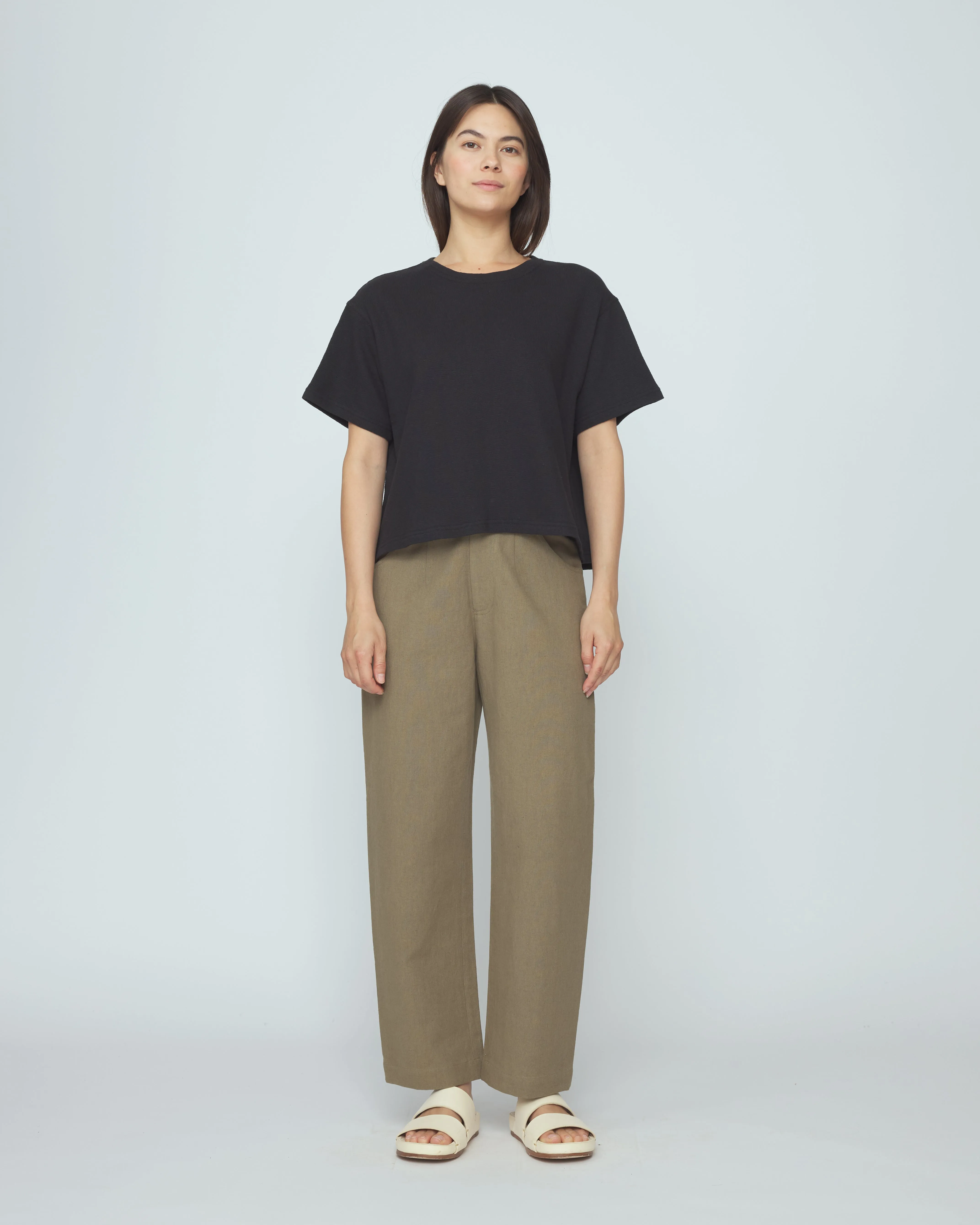 Signature Curve Legged Trouser - Canvas Edition - Moss Brown sold by 7115 by Szeki product image thumbnail 3