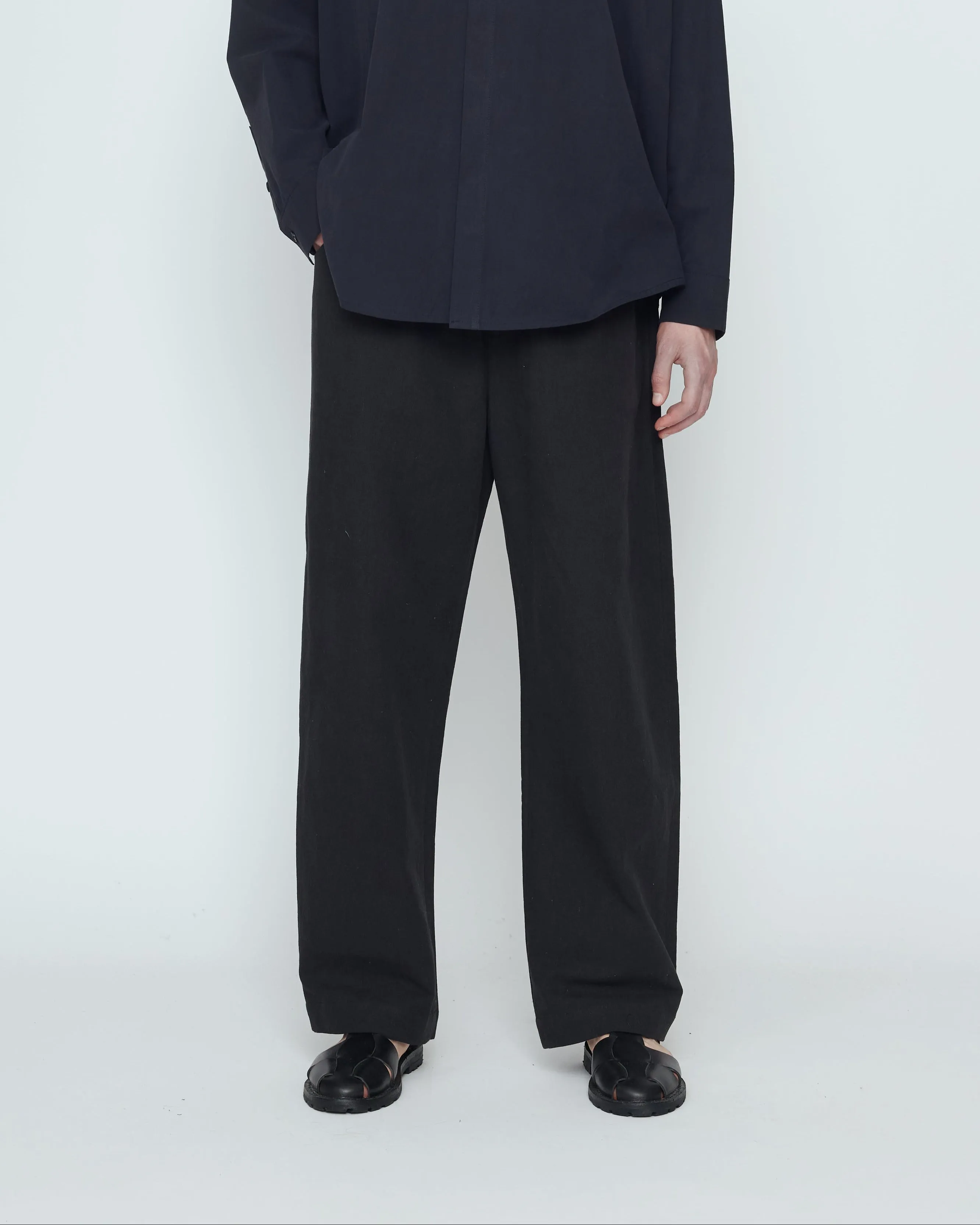 Signature Curve Legged Trouser - Canvas Edition - Black sold by 7115 by Szeki