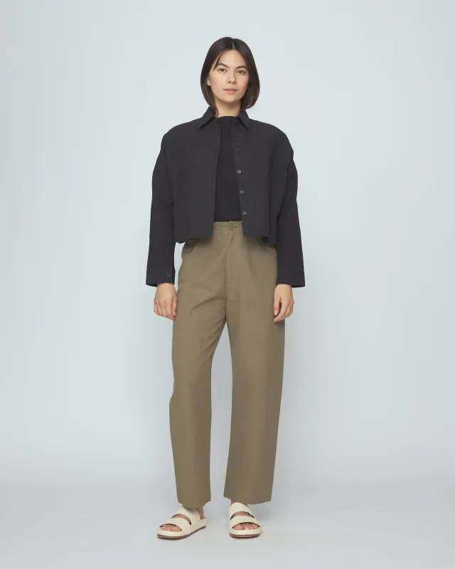 Signature 3/4 Cropped Shirt Jacket - Canvas Edition - Black made by 7115 by Szeki