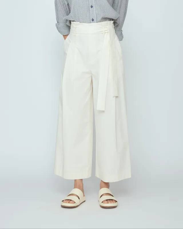 Paper-Bag Pleated Trouser - SS26 - Rice White made by 7115 by Szeki