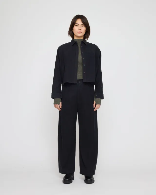 Signature 3/4 Cropped Shirt Jacket - Brushed Canvas Edition - Black made by 7115 by Szeki
