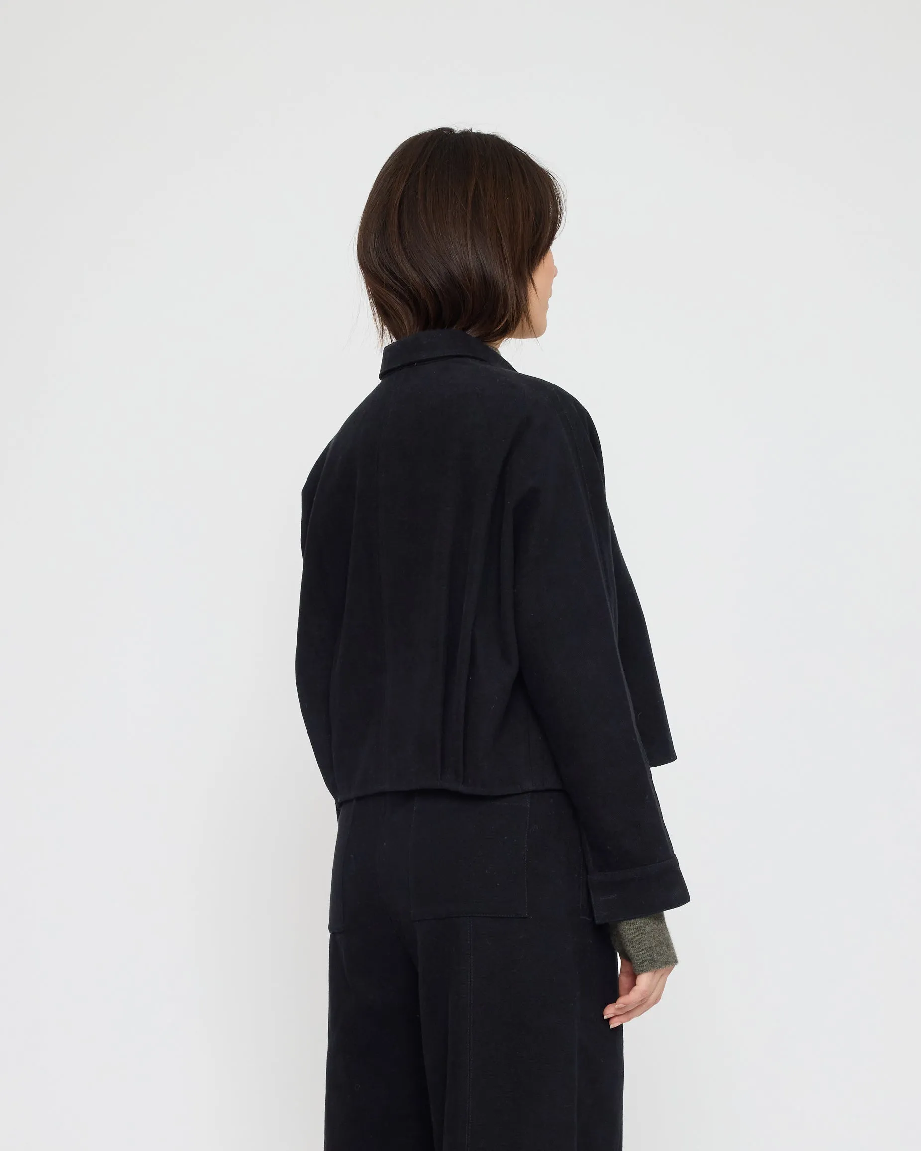 Signature 3/4 Cropped Shirt Jacket - Brushed Canvas Edition - Black sold by 7115 by Szeki product image thumbnail 4