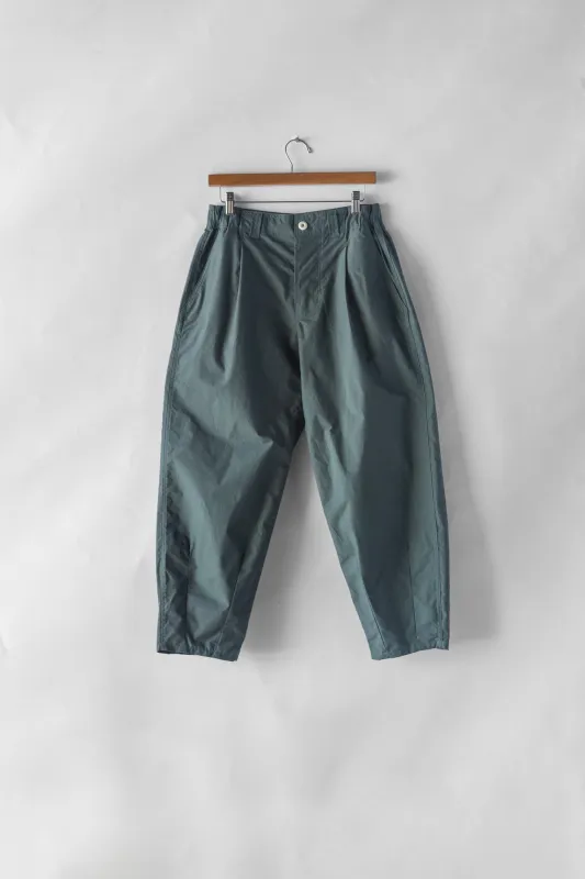 Lumbre Pant - Agave sold by Manyana