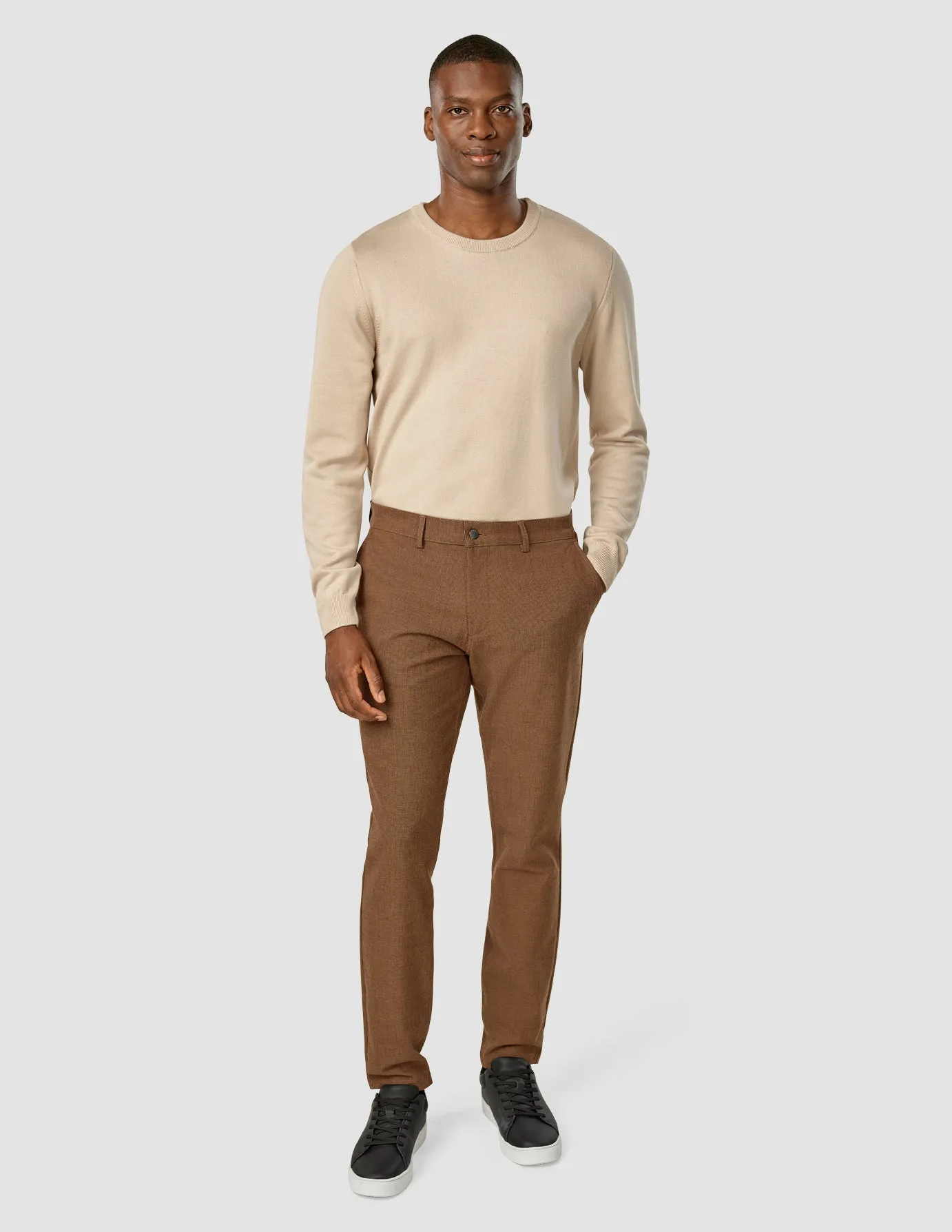 Gen. 2.0 Pants Slim Chestnut sold by Shaping New Tomorrow product image thumbnail 2
