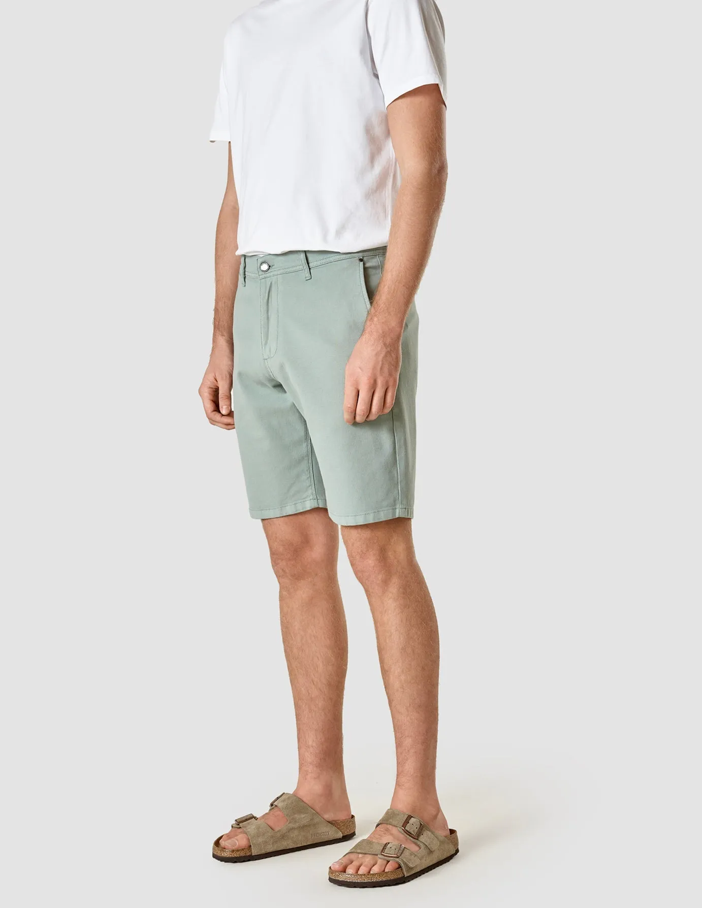 Classic Shorts Calm Green sold by Shaping New Tomorrow