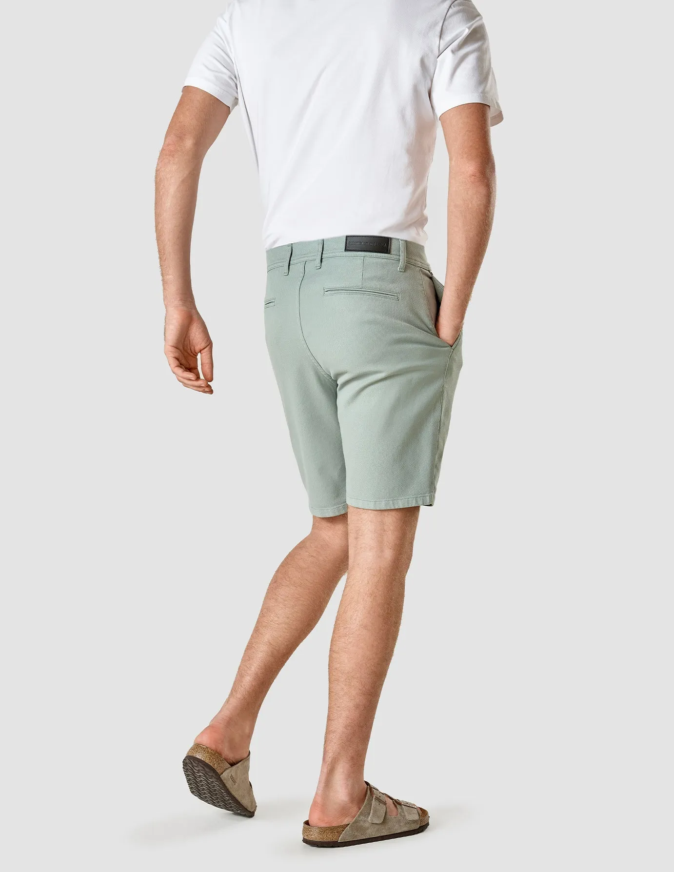 Classic Shorts Calm Green sold by Shaping New Tomorrow product image thumbnail 4