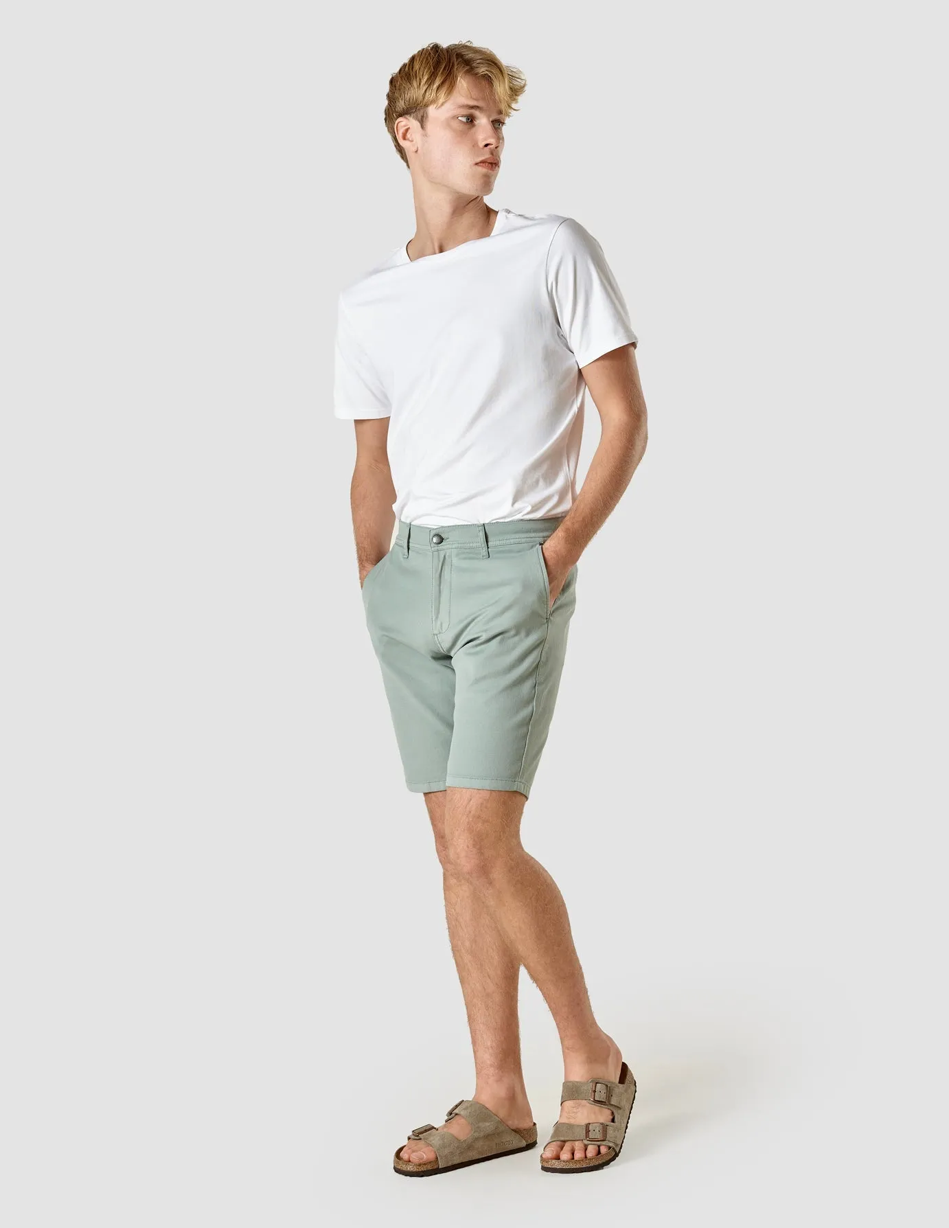 Classic Shorts Calm Green sold by Shaping New Tomorrow product image thumbnail 2