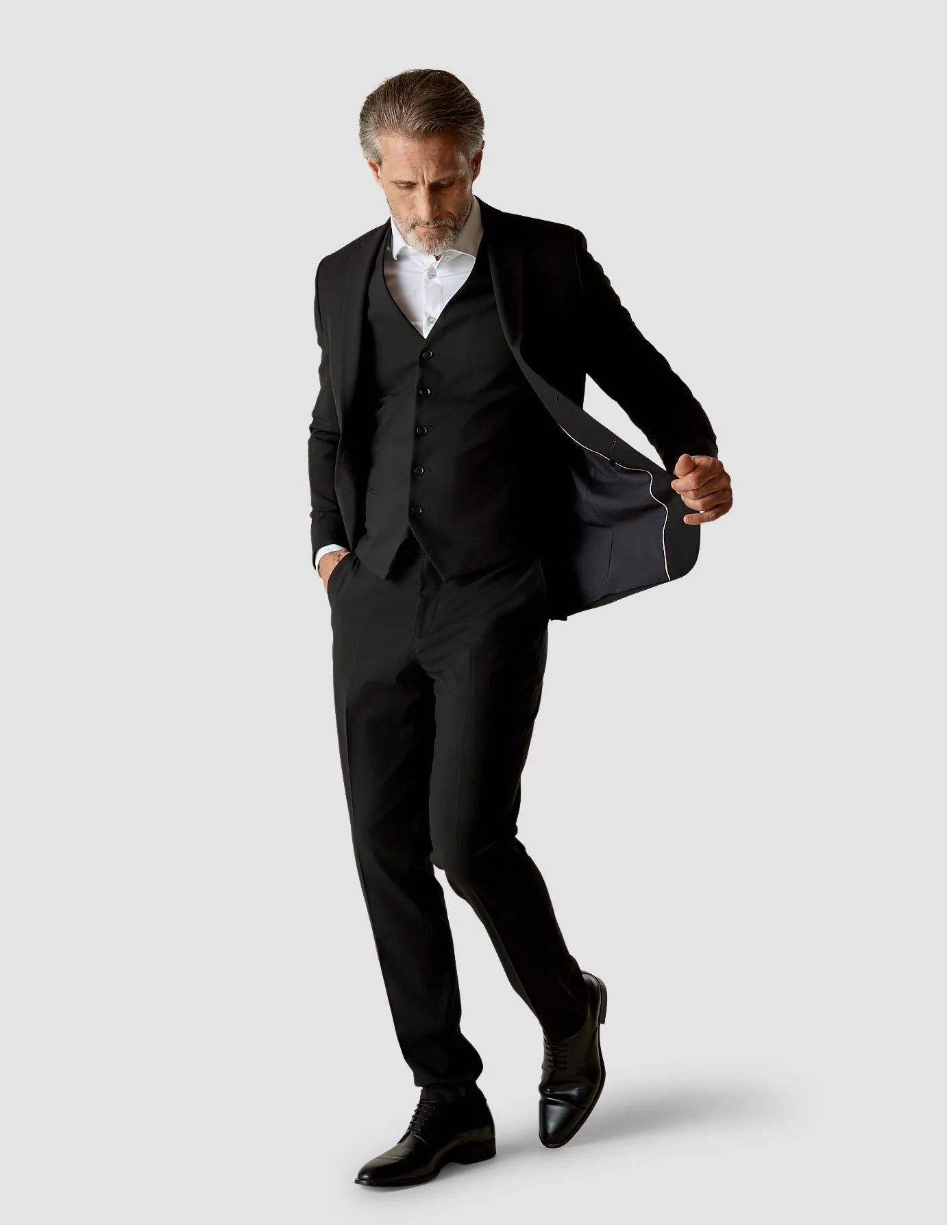 Essential Vest Black sold by Shaping New Tomorrow product image thumbnail 2