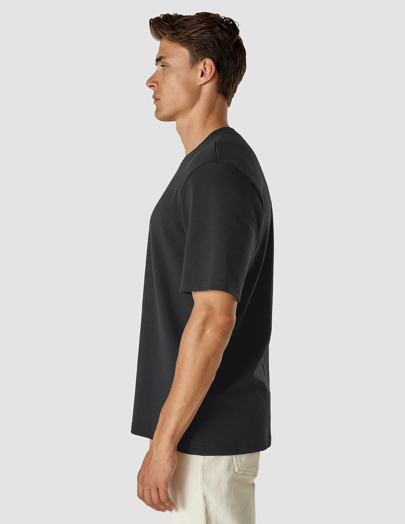 Heavy Box Fit T-shirt Black sold by Shaping New Tomorrow product image thumbnail 4